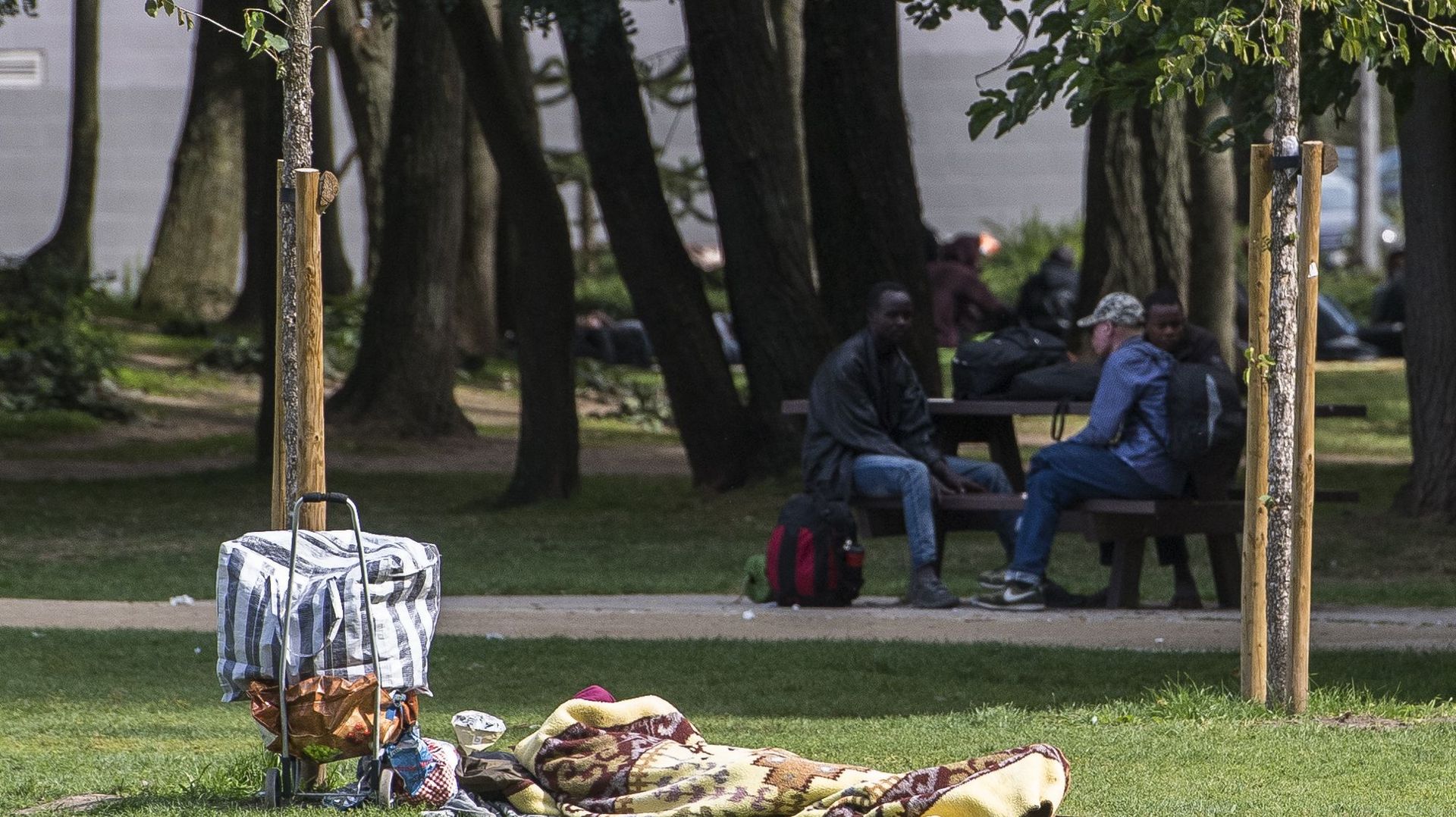 Le gouvernement bruxellois n'a toujours pas tranché dans la problématique de l'accueil des migrants du parc Maximilien.