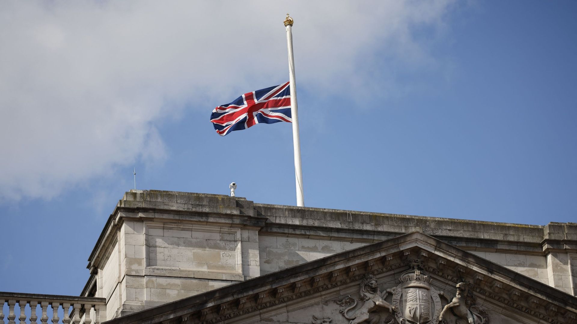 Le drapeau à Buckingham Palace