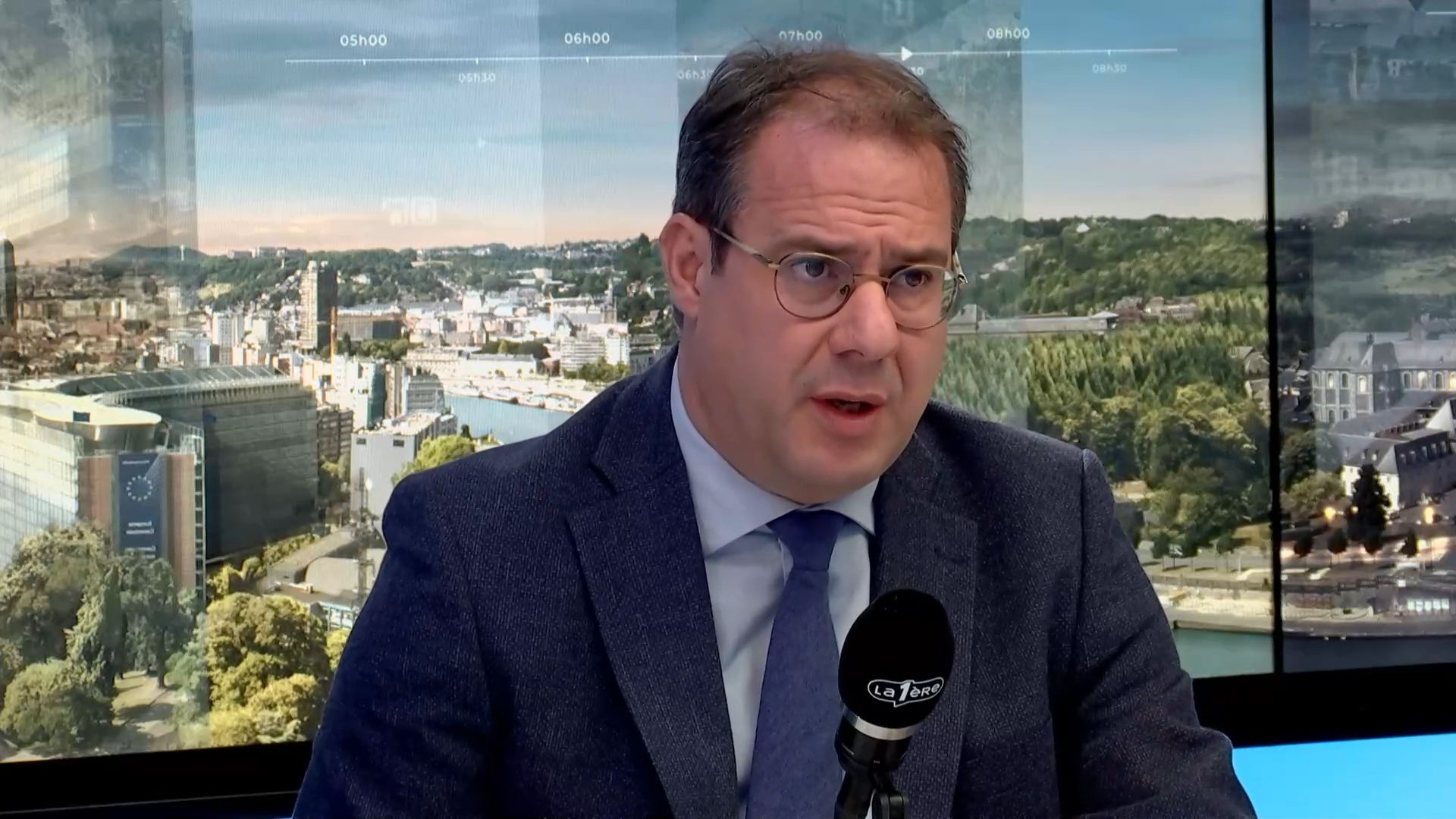 "Respecter les objectifs européens sans casser la croissance", David Clarinval défend un budget de compromis