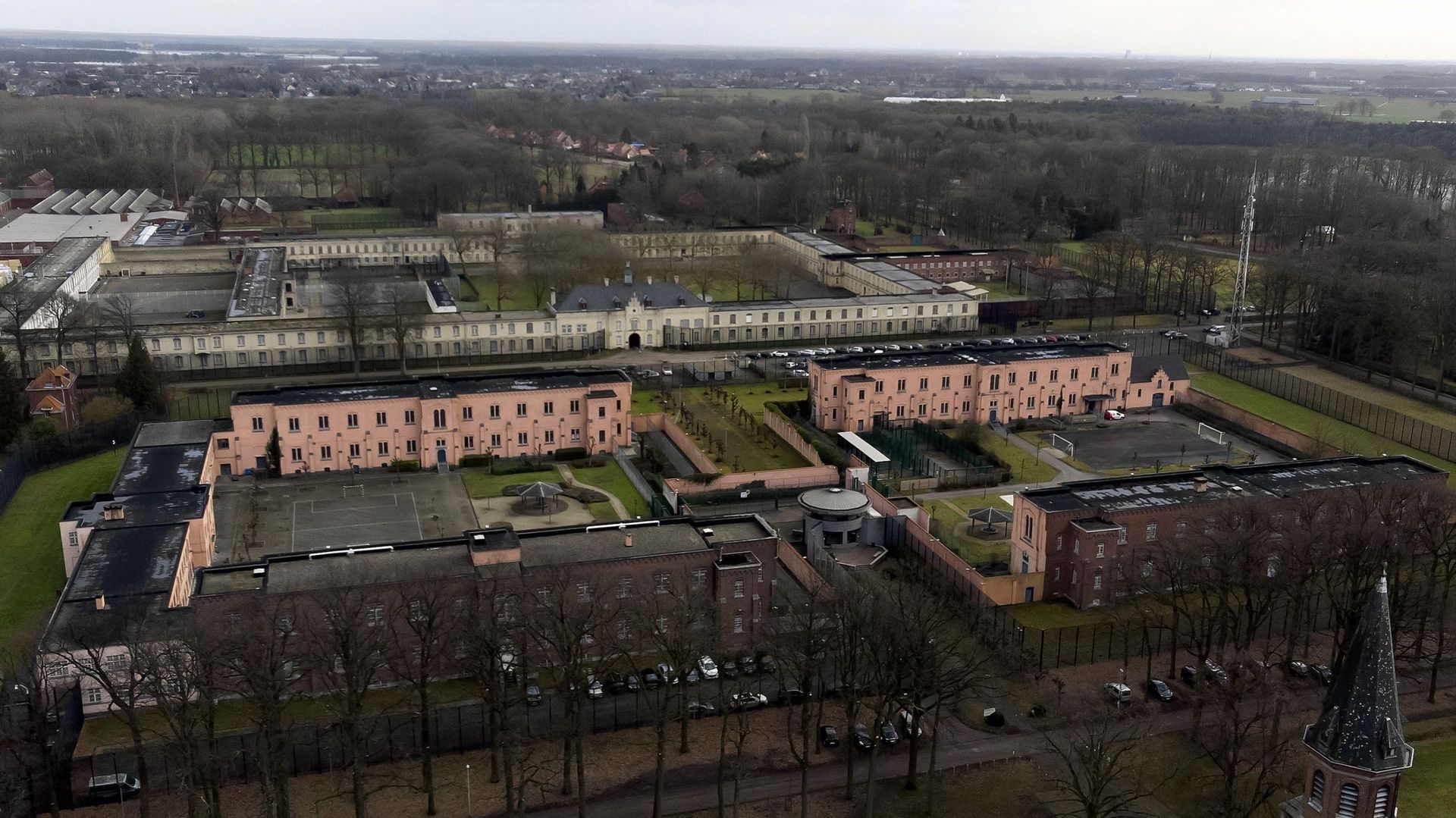 Vue aérienne de la prison de Merksplas
