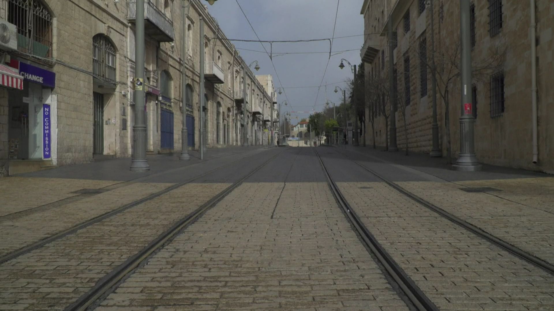 Les rues de Jérusalem désertes dans le cadre des mesures de confinement liées à la pandémie du Covid-19.