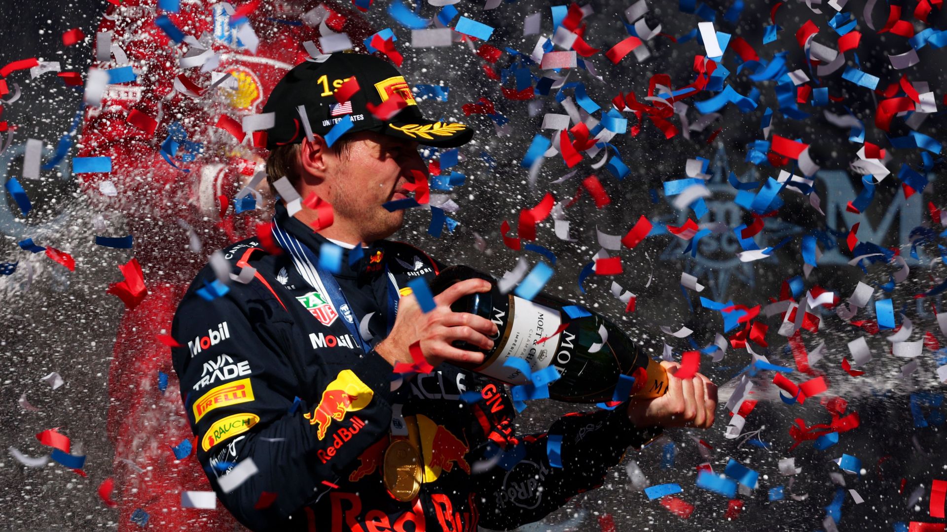 64 points repris en 4 Grands Prix : Max Verstappen va-t-il chiper le titre aux pilotes McLaren ?