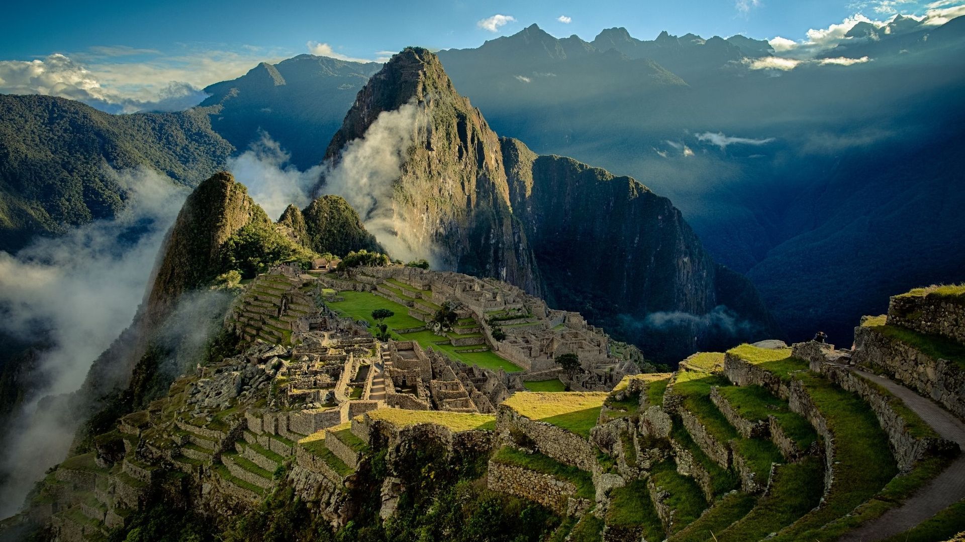 Le site du Machu Picchu est deuxième du classement.