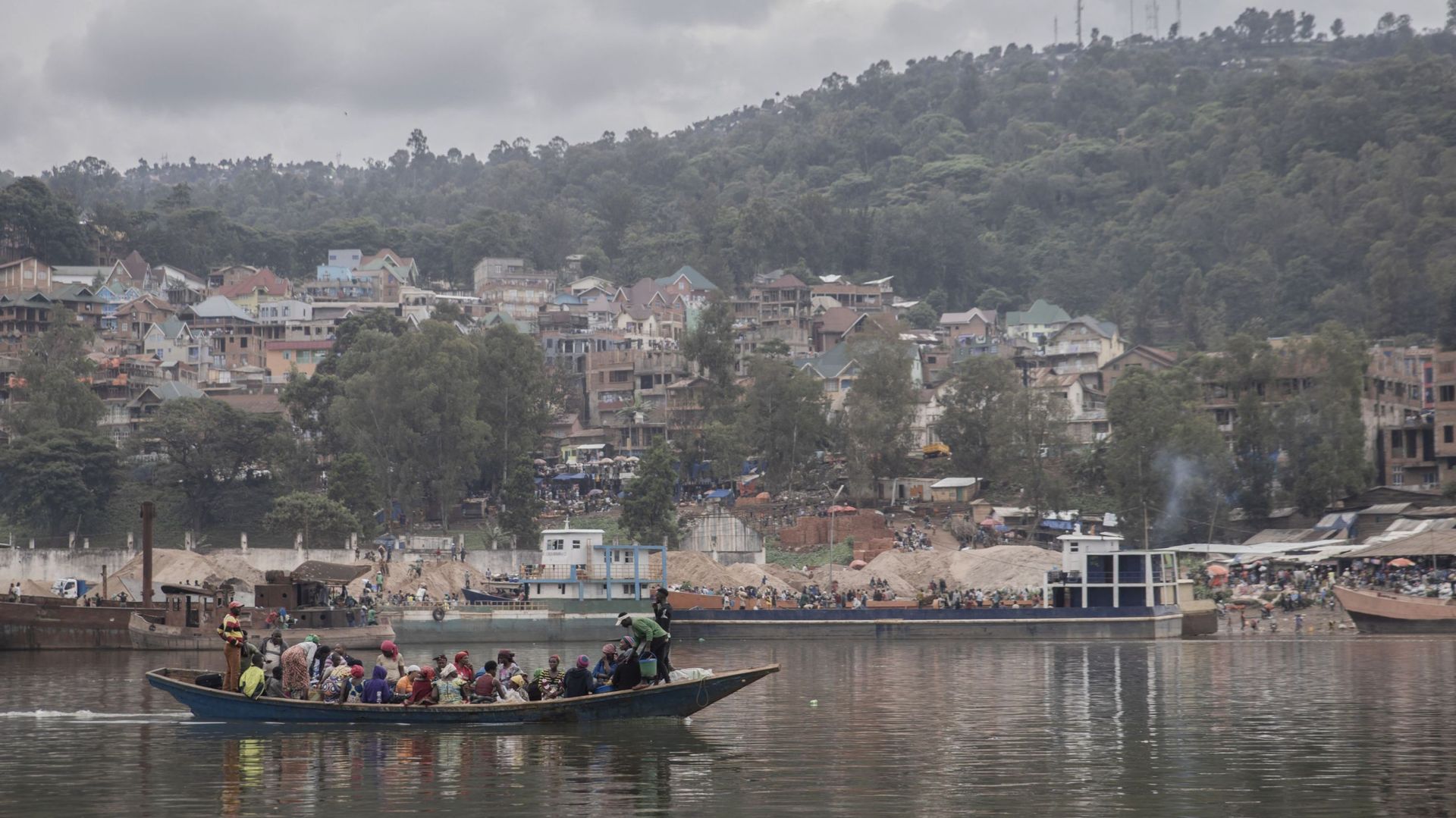 Image d'illustration - Un bateau transporte des voyageurs sur le lac Kivu de Bukavu à Idjwi, le 5 novembre 2021.