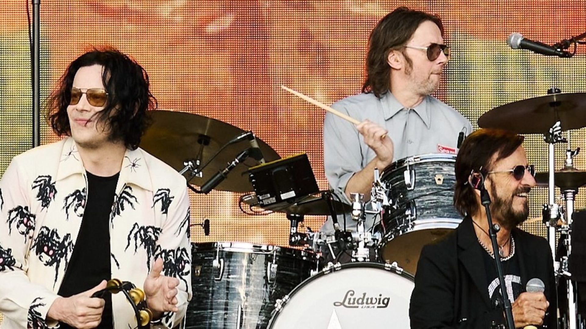 Un classique des Beatles joué par Ringo Starr et Jack White