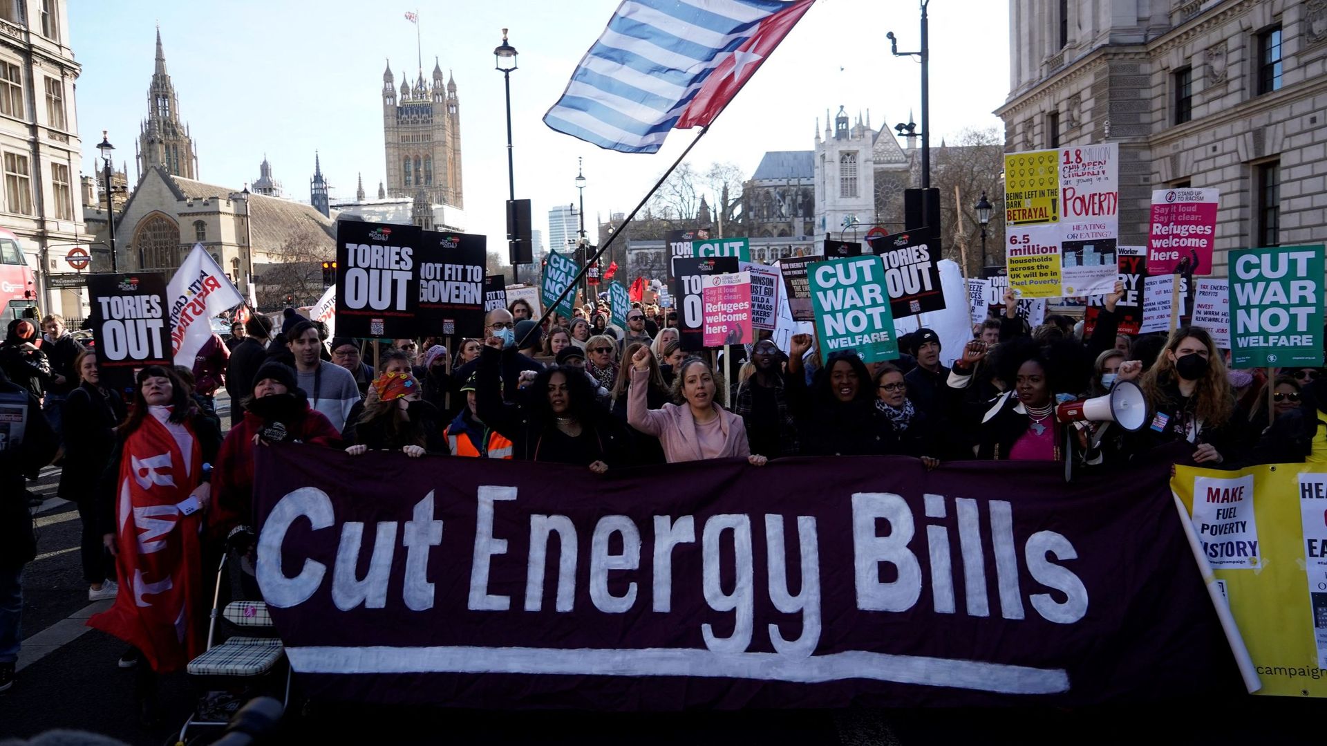 Des marches sont prévues dans plusieurs villes britanniques pour attirer l’attention sur la crise du coût de la vie, l’augmentation des factures d’énergie exerçant une forte pression financière sur de nombreuses personnes à travers le pays.