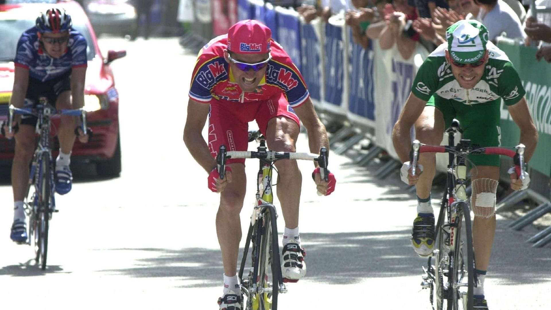 Cyclisme : Stéphane Heulot, au centre, en 2002