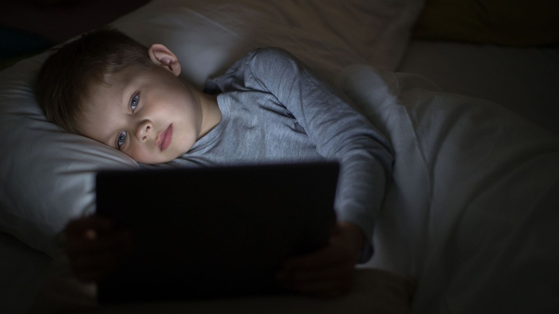 Plus de deux heures d'écran par jour nuit aux capacités intellectuelles des enfants 