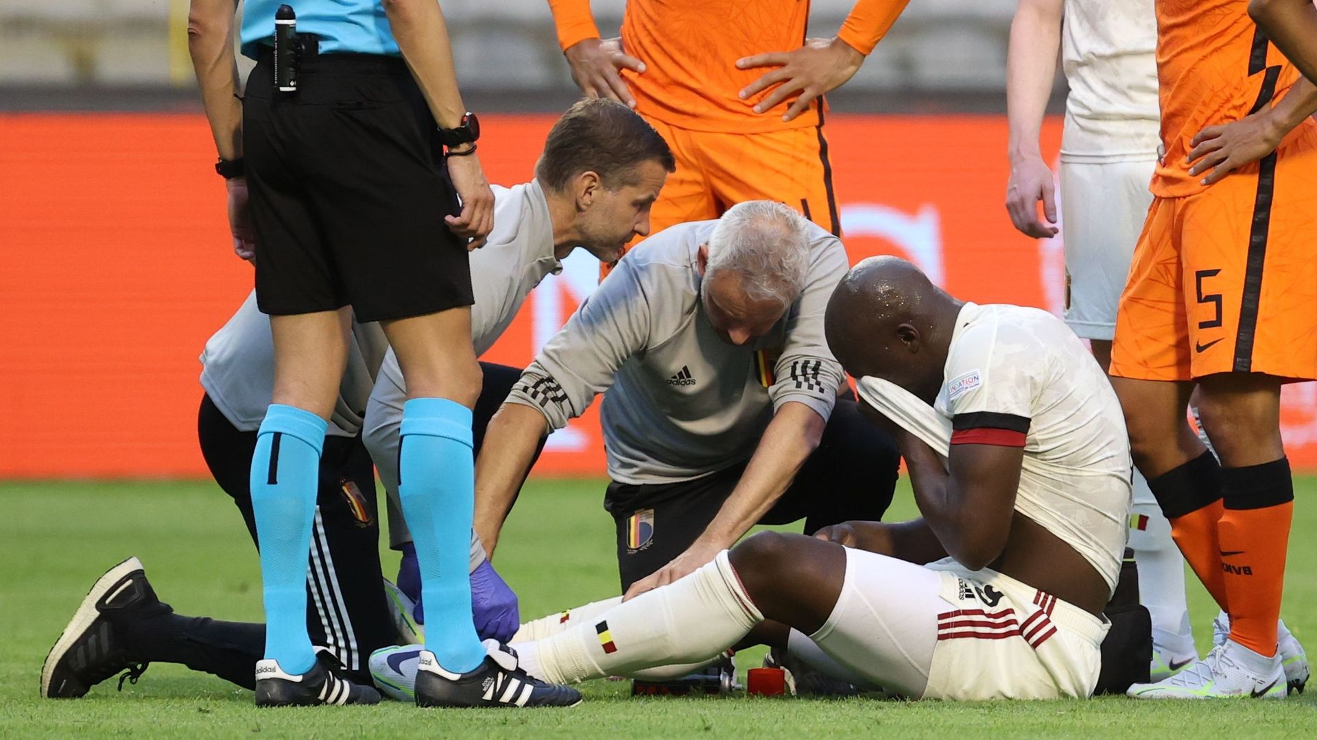 Romelu Lukaku sorti blessé face aux Pays-Bas.