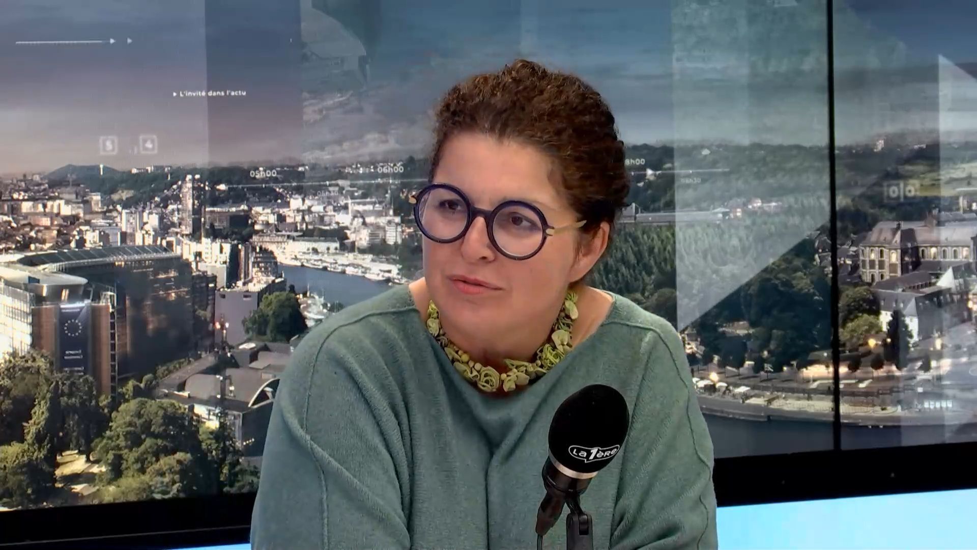 "C'est une catastrophe, ce sont des réformes au hachoir, les salaires réels baissent dans notre pays", la patronne de la CSC ne mâche pas ses mots sur les réformes