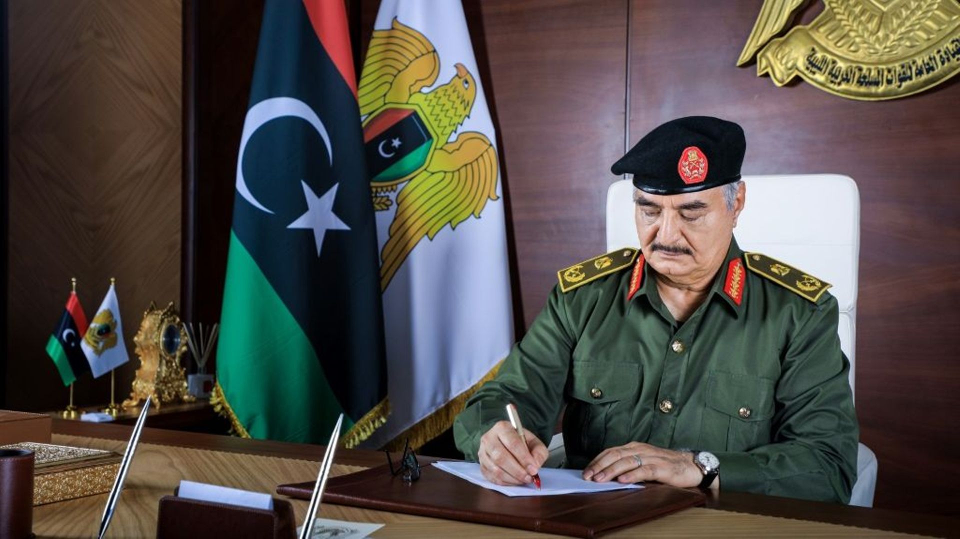 Khalifa Haftar, homme fort de l'est de la Libye, photo diffusée le 18 septembre 2020