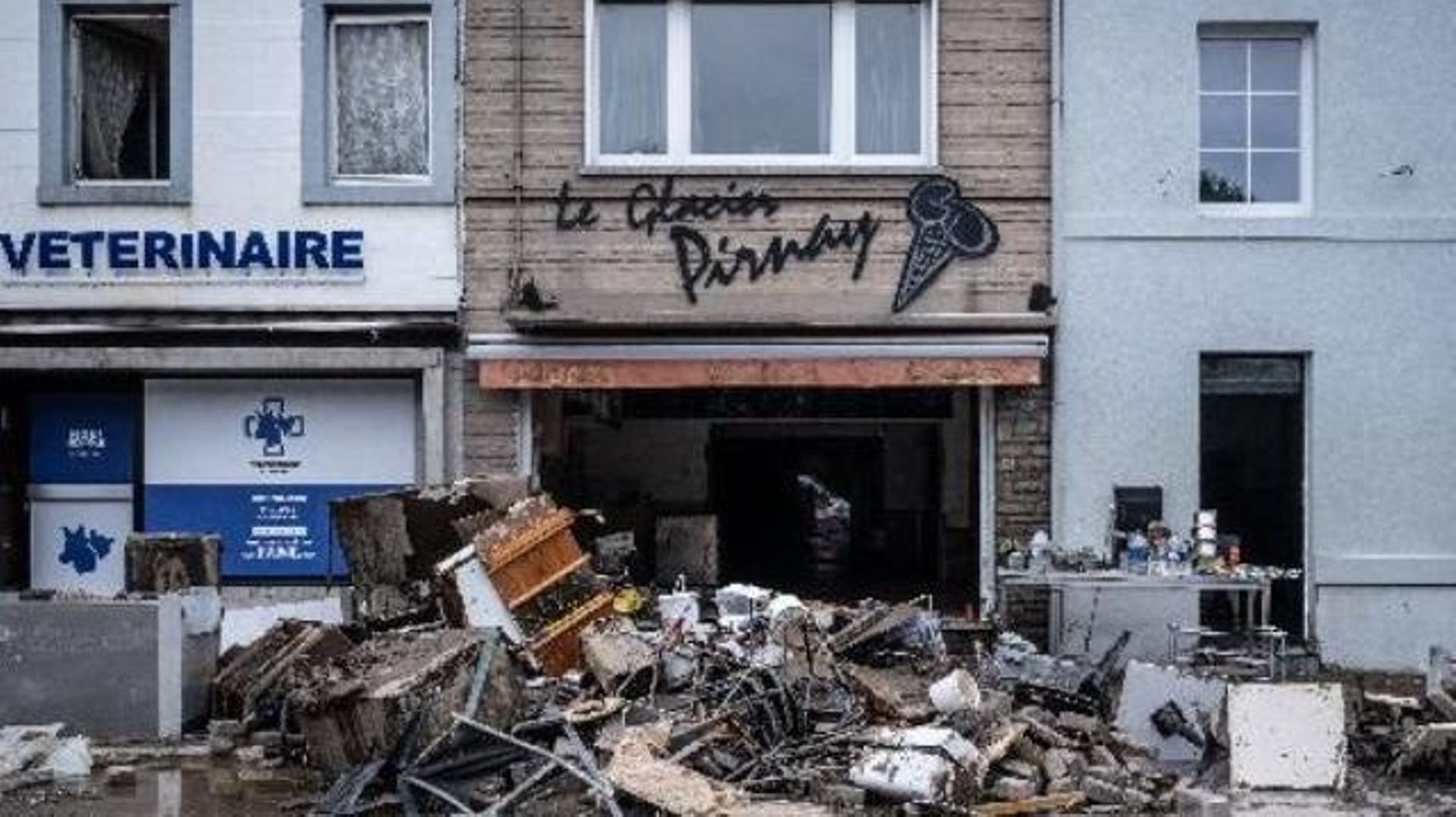 Wallonie: des professionnels de la construction à la rencontre des sinistrés des inondations