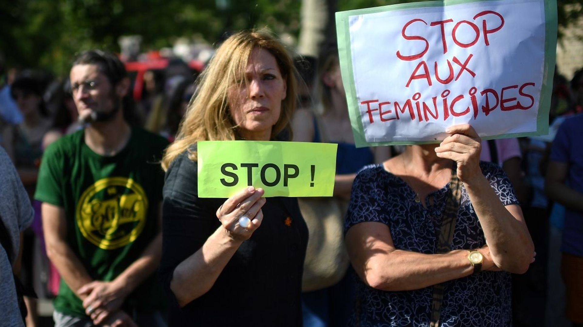 Au moins 13 féminicides en Belgique en 2021 : "Il faut sortir du déni"