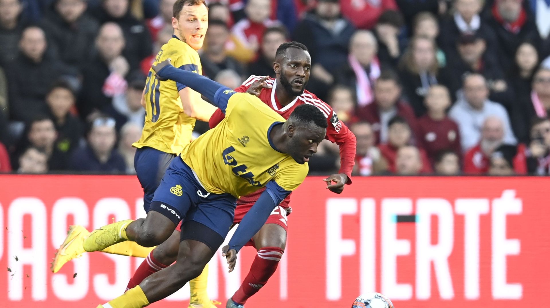 Union Saint-Gilloise – Standard : les Rouches doivent réagir (direct commenté et audio 20h45)