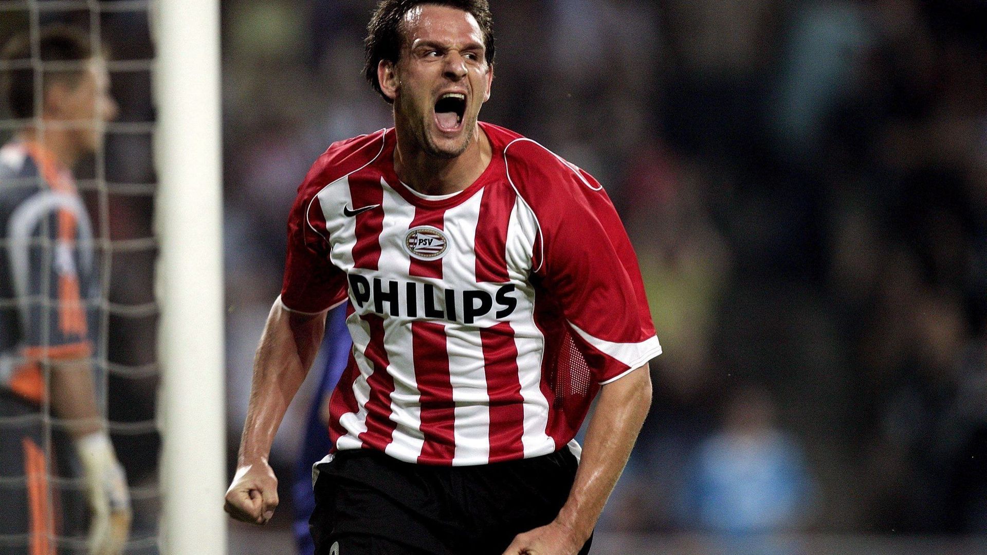 Vennegoor of Hesselink signe au PSV RTBF Actus