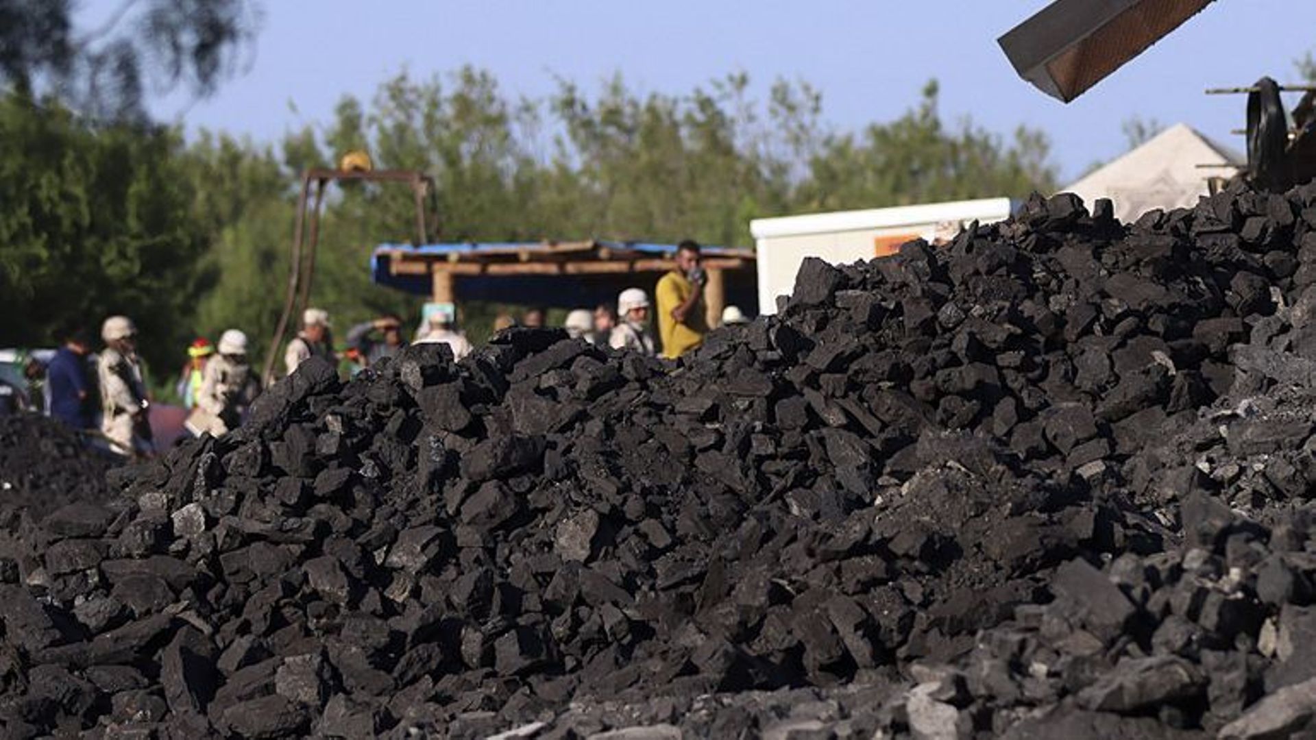 México: Nueve mineros varados en un pozo, despliegue de rescatistas