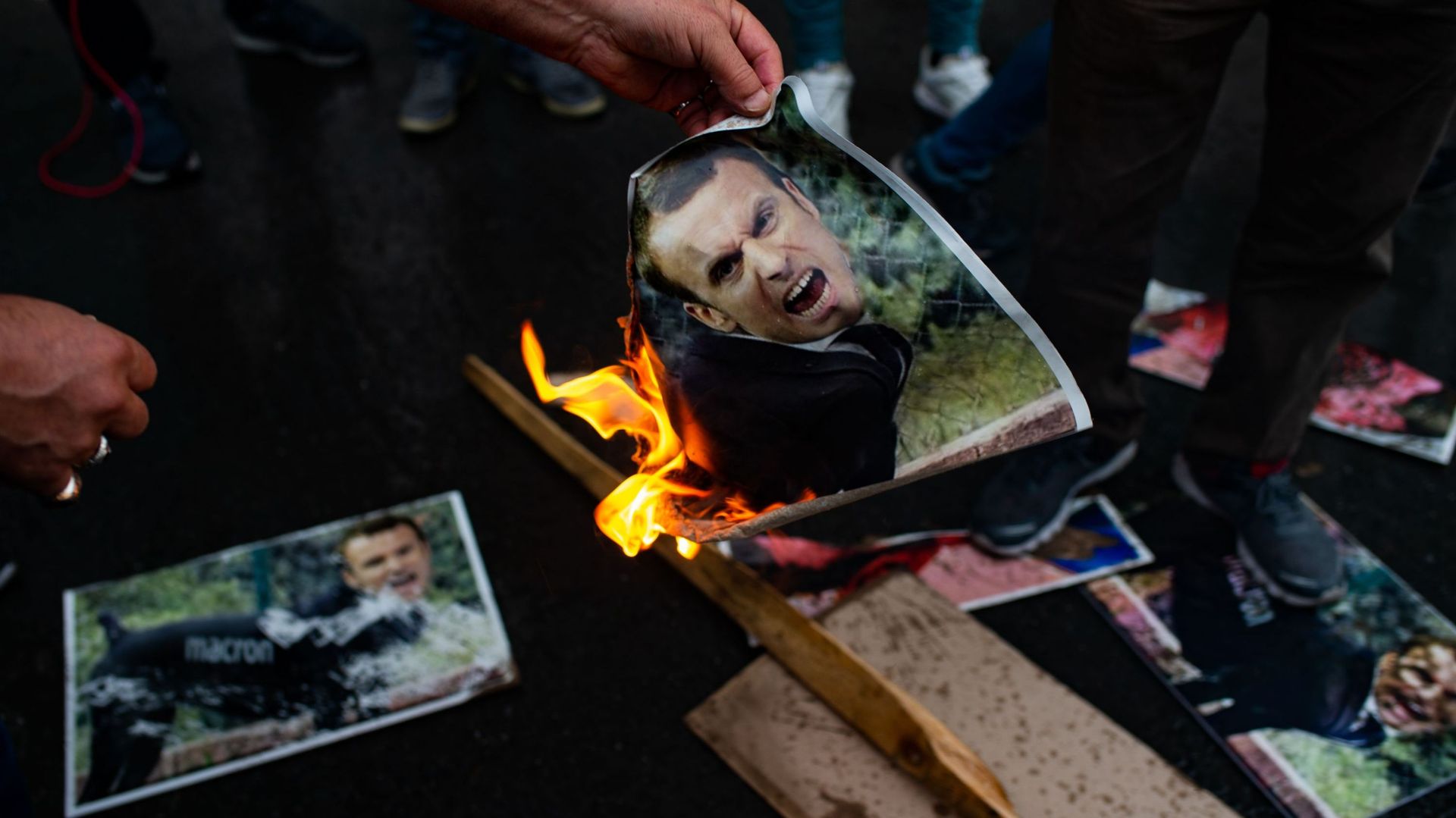 Manifestation à Istanbul contre Emmanuel Macron et la republication des caricatures de Mahomet