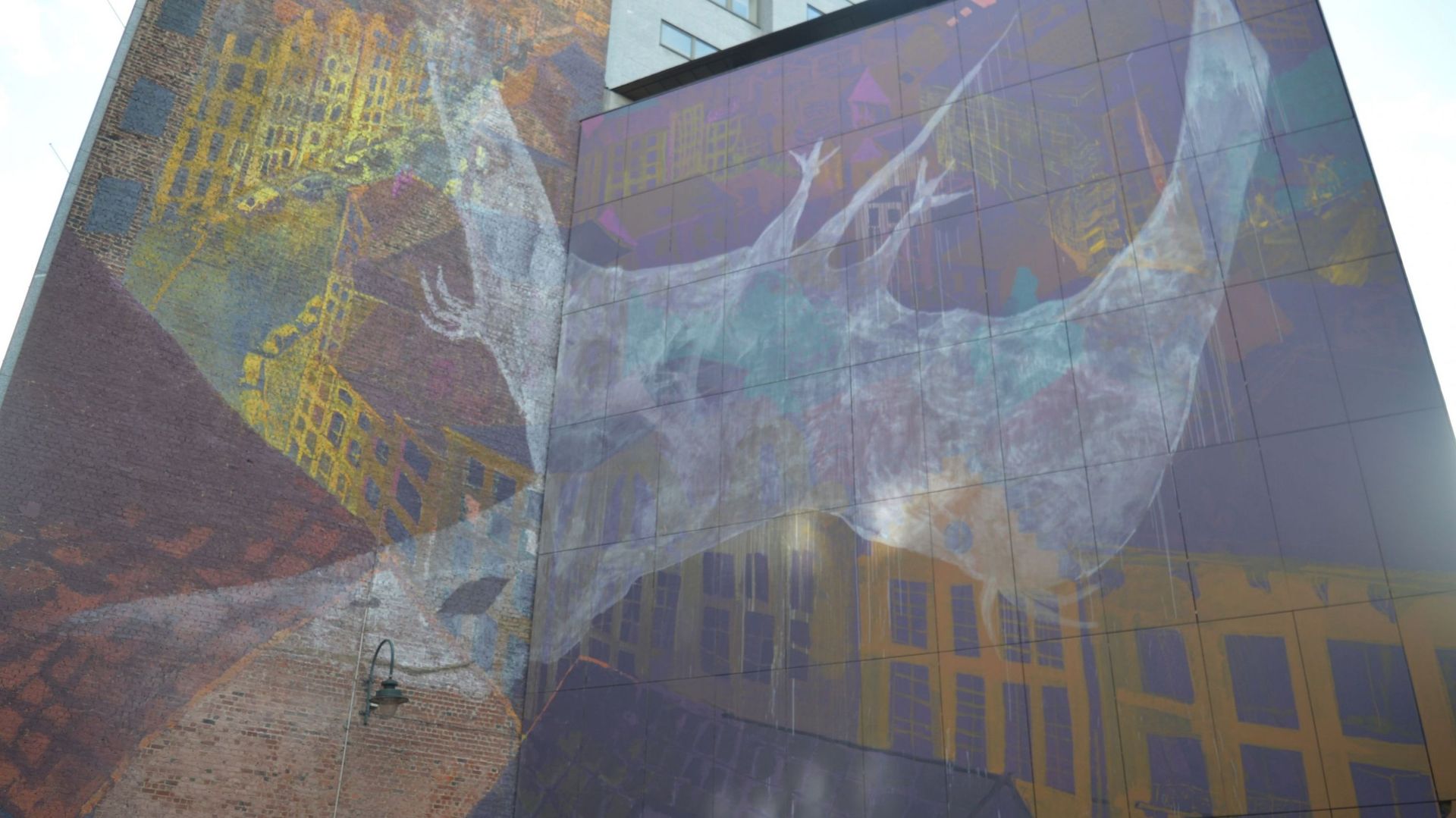La fresque "Le Dinosaure transparent" officiellement inaugurée à Bruxelles