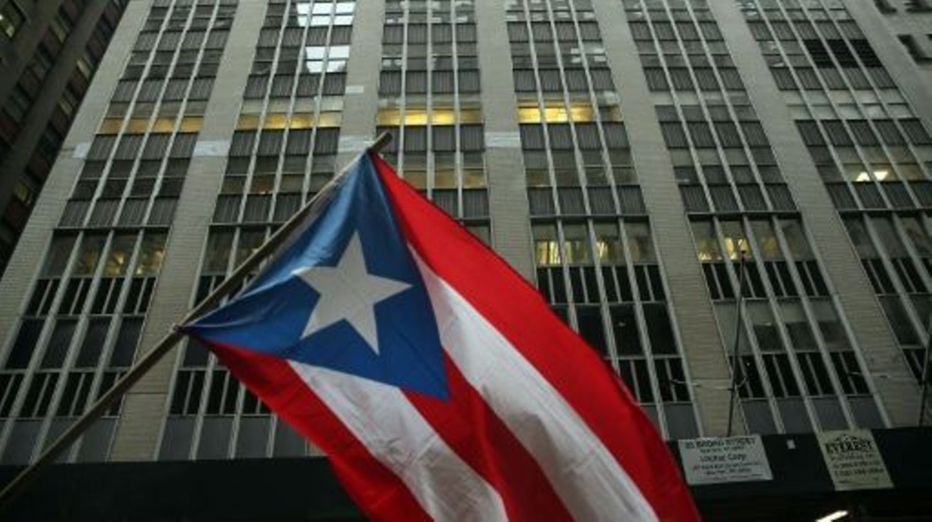 Etouffé par une dette abyssale, l'archipel américain de Porto Rico est menacé d'un défaut de paiement chaotique le 1er janvier et d'une possible crise "humanitaire", faute d'avoir obtenu le soutien nécessaire du Congrès des Etats-Unis