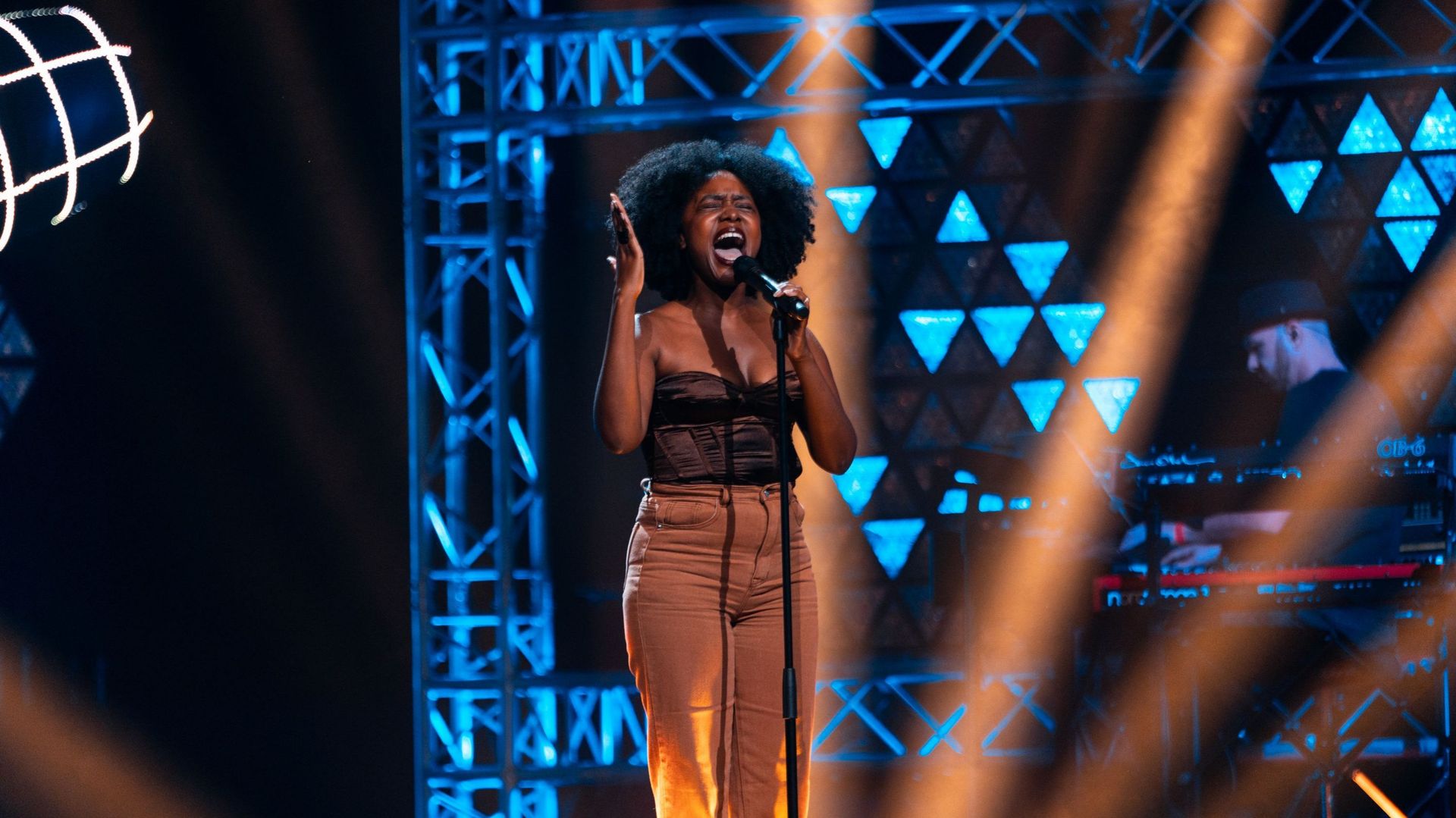 The Voice Belgique : Maysha, choriste de Black M, le surprend lors des Blind Auditions