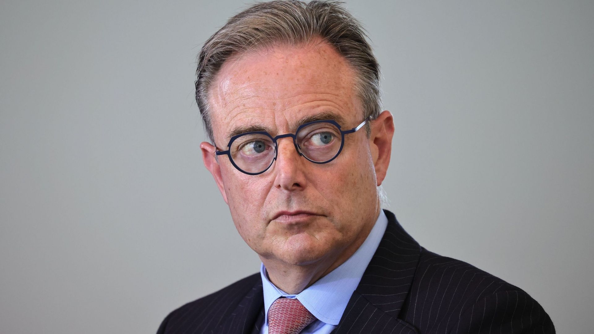 Accord budgétaire en amont des grèves : ‘Un tel mépris pour les syndicats, ça va trop loin’ estime Alain Gerlache Accord budgétaire en amont des grèves : ‘Un tel mépris pour les syndicats, ça va trop loin’ estime Alain Gerlache