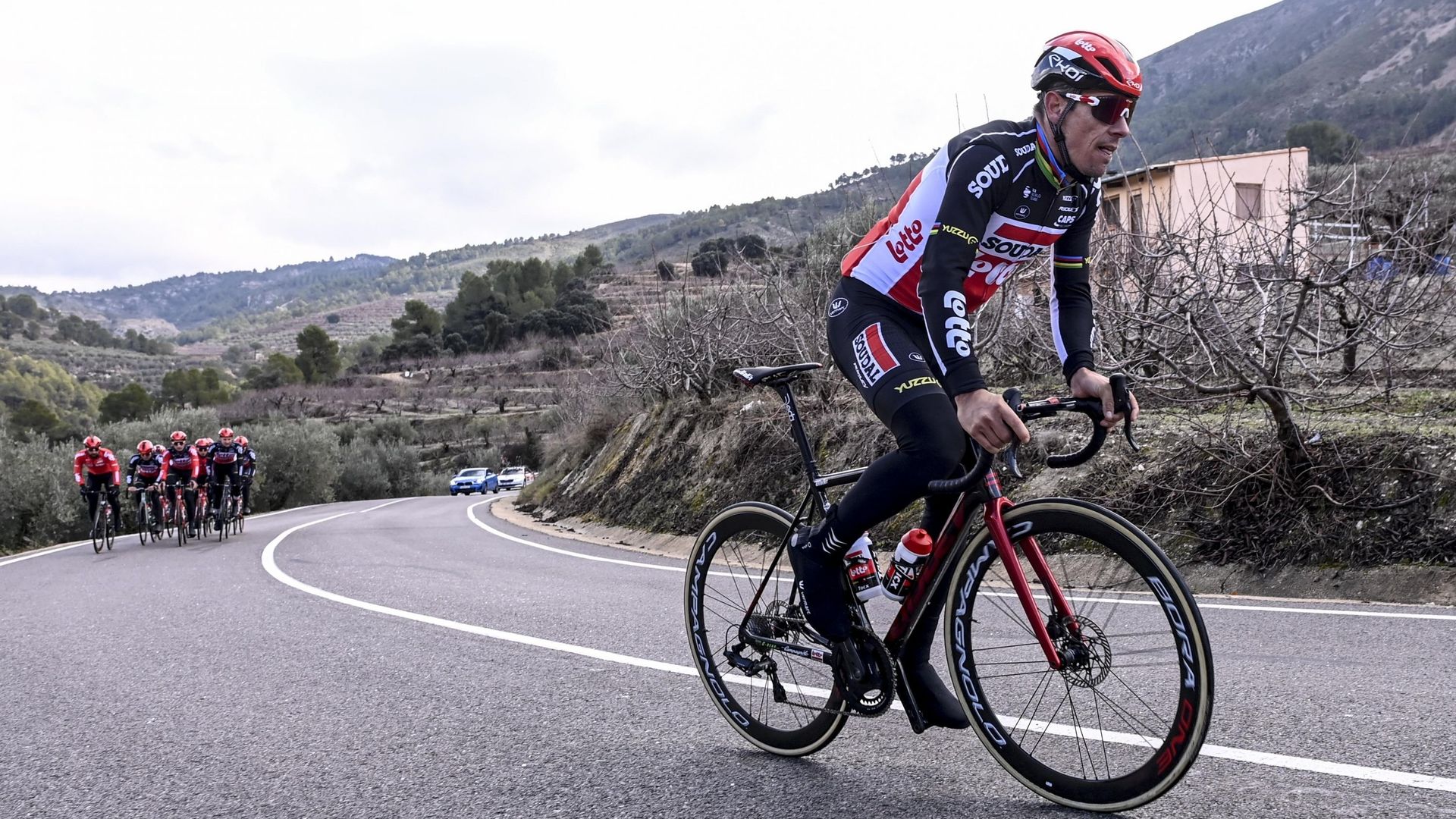 Philippe Gilbert à l'entraînement sur les routes espagnoles durant le stage hivernal 2021 de l'équipe Lotto-Soudal. 