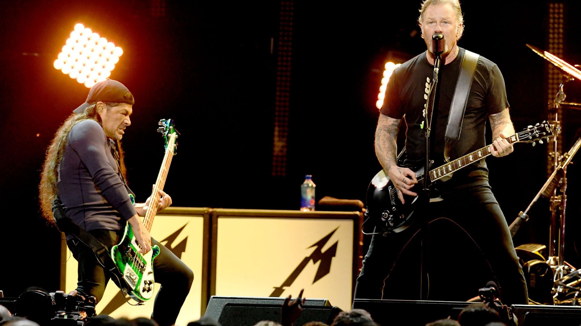 Metallica postpose le concert de charité de mars