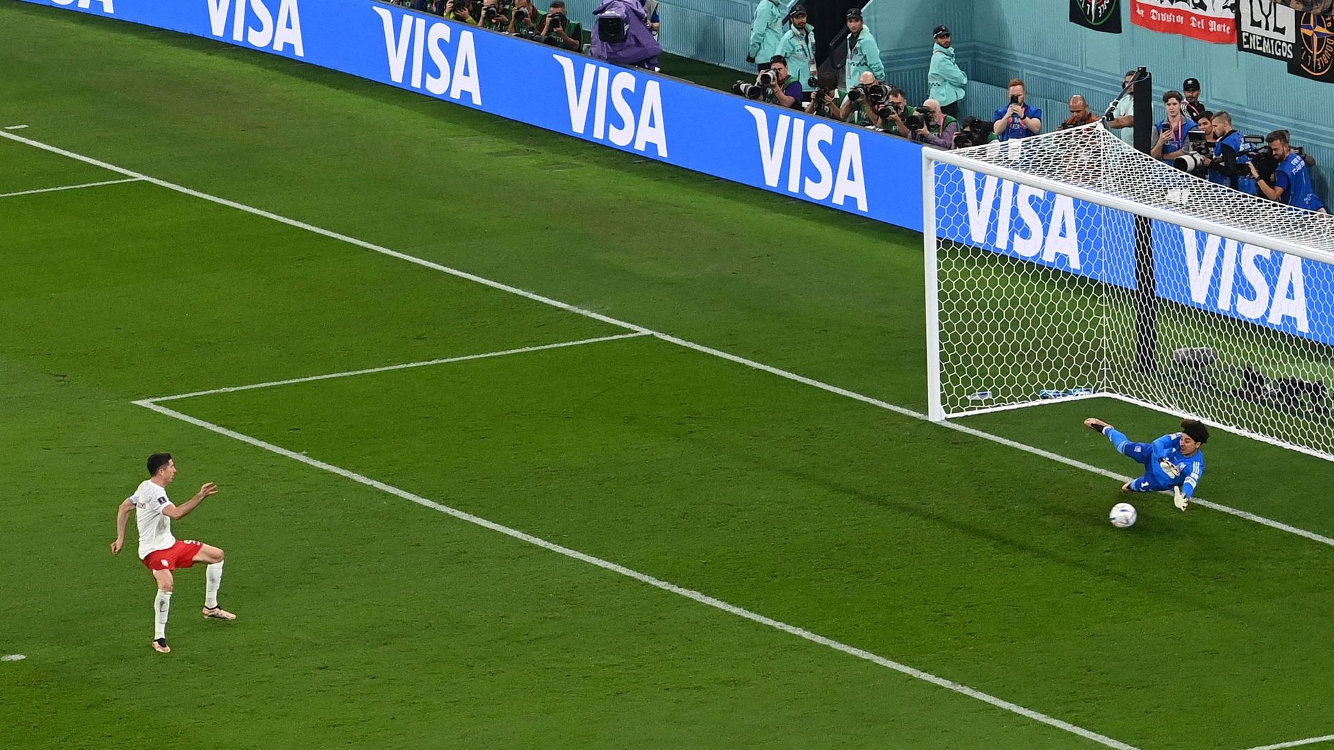 Mundial 2022: México y Polonia se separan sin goles, Lewandowski falla un penalti