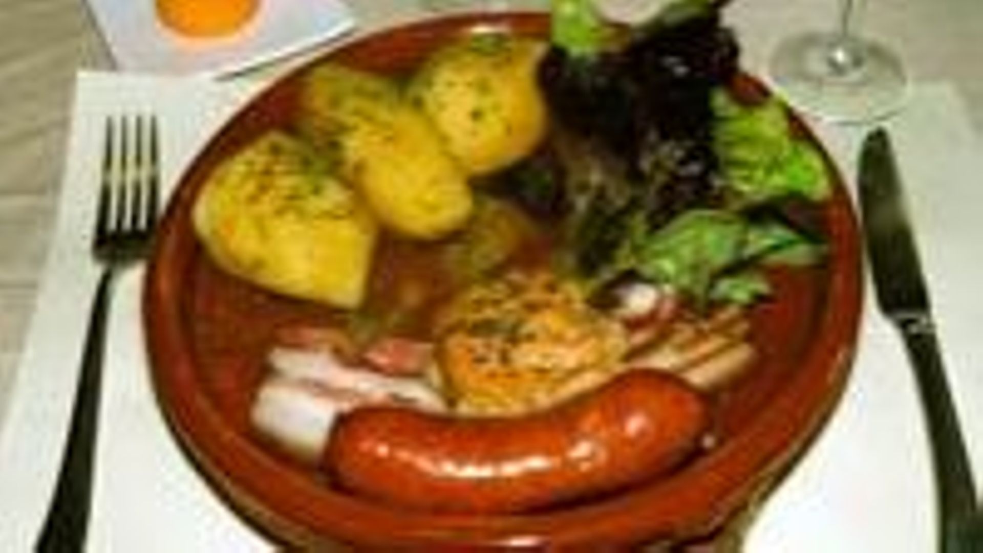 Découvrez "Les patates aux rousses", une recette typique de la cité des Baudets à Bertrix