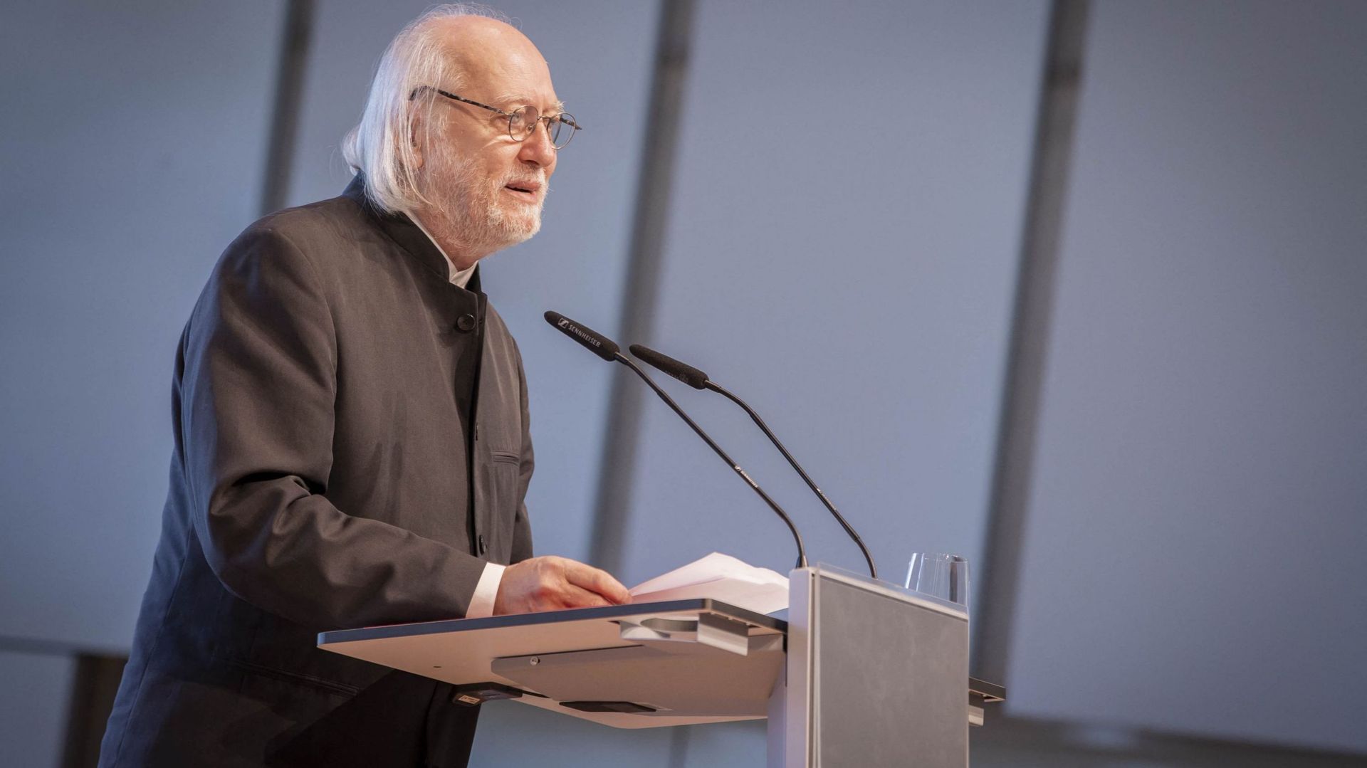 Le prix Nobel de littérature 2025 est attribué à l’écrivain hongrois Laszlo Krasznahorkai