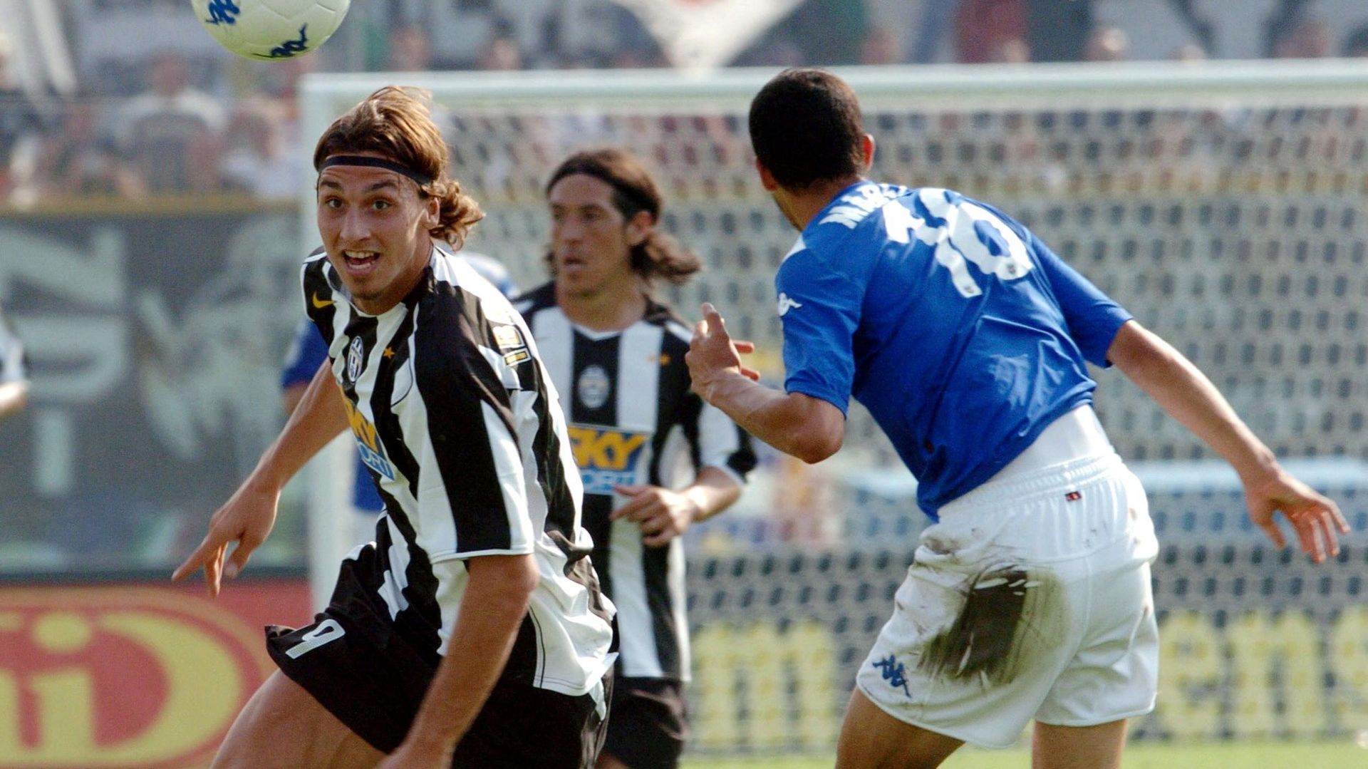 Zlatan Ibrahimovic peu après son arrivée à la Juventus, lors d'un match de Serie A face à Brescia le 12 septembre 2004.
