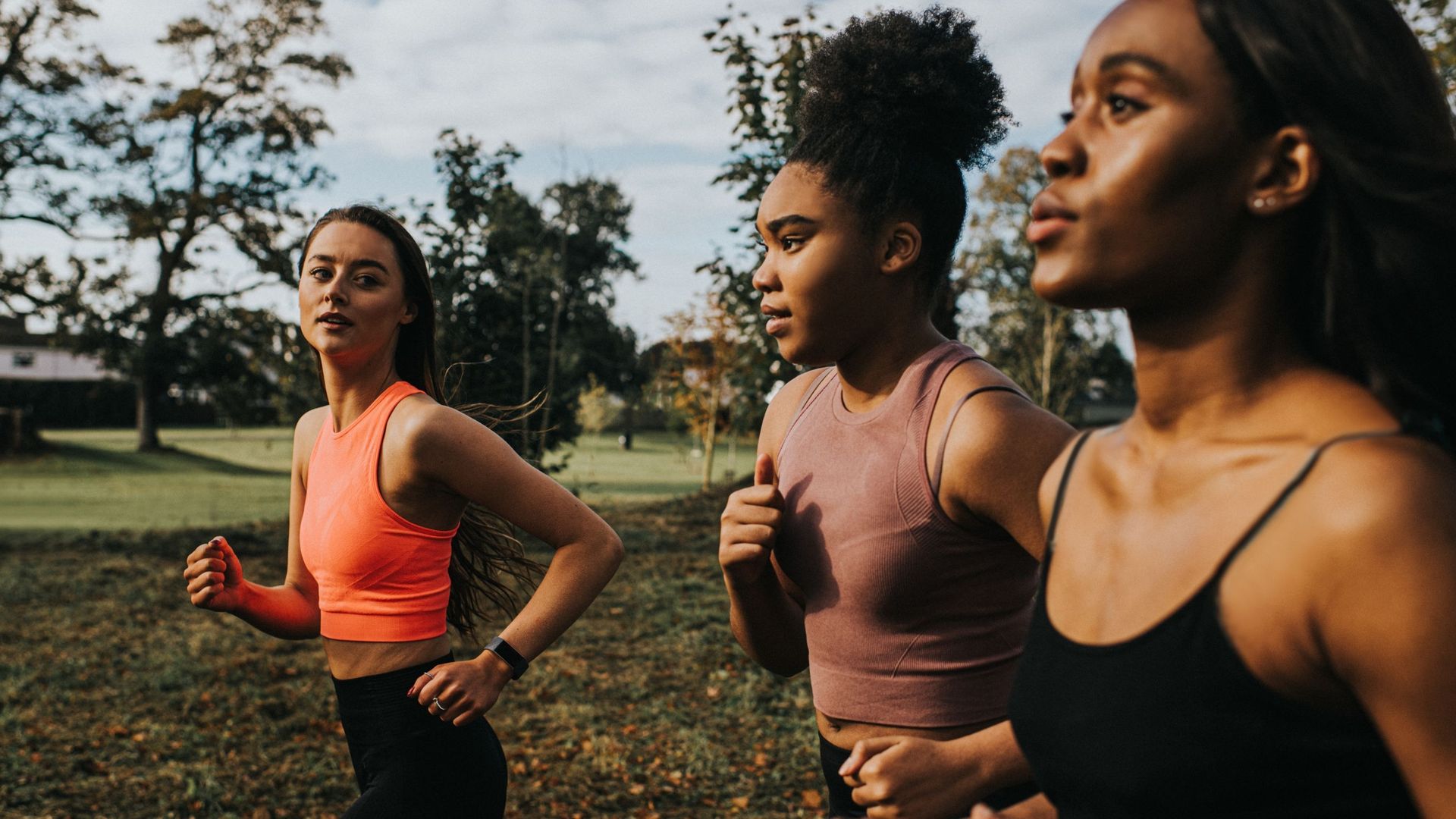 Personal Trainer motivating jogging Clients