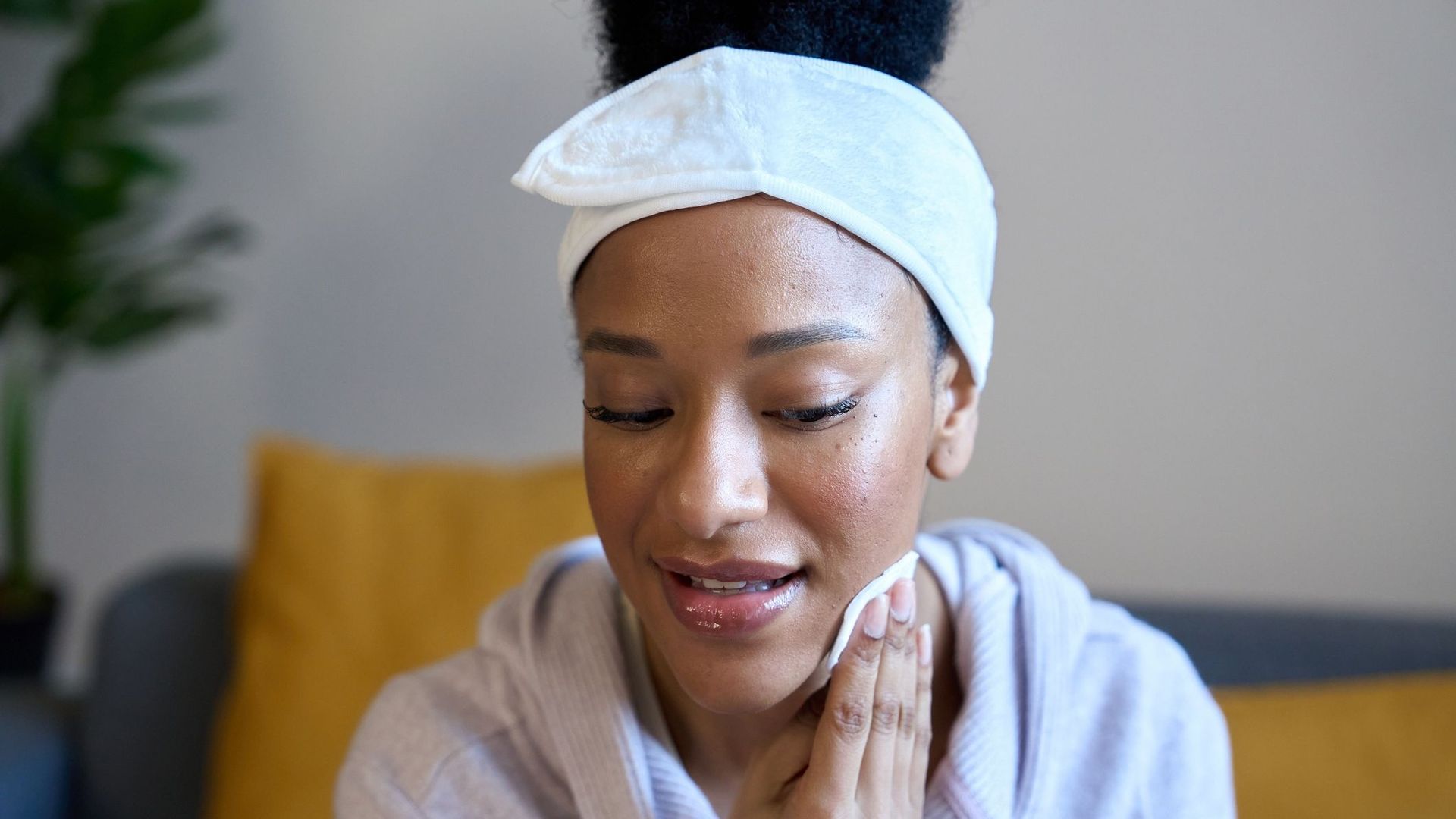 Morning shed' : la routine skincare maximaliste (et insolite) qui buzze sur TikTok - RTBF Actus