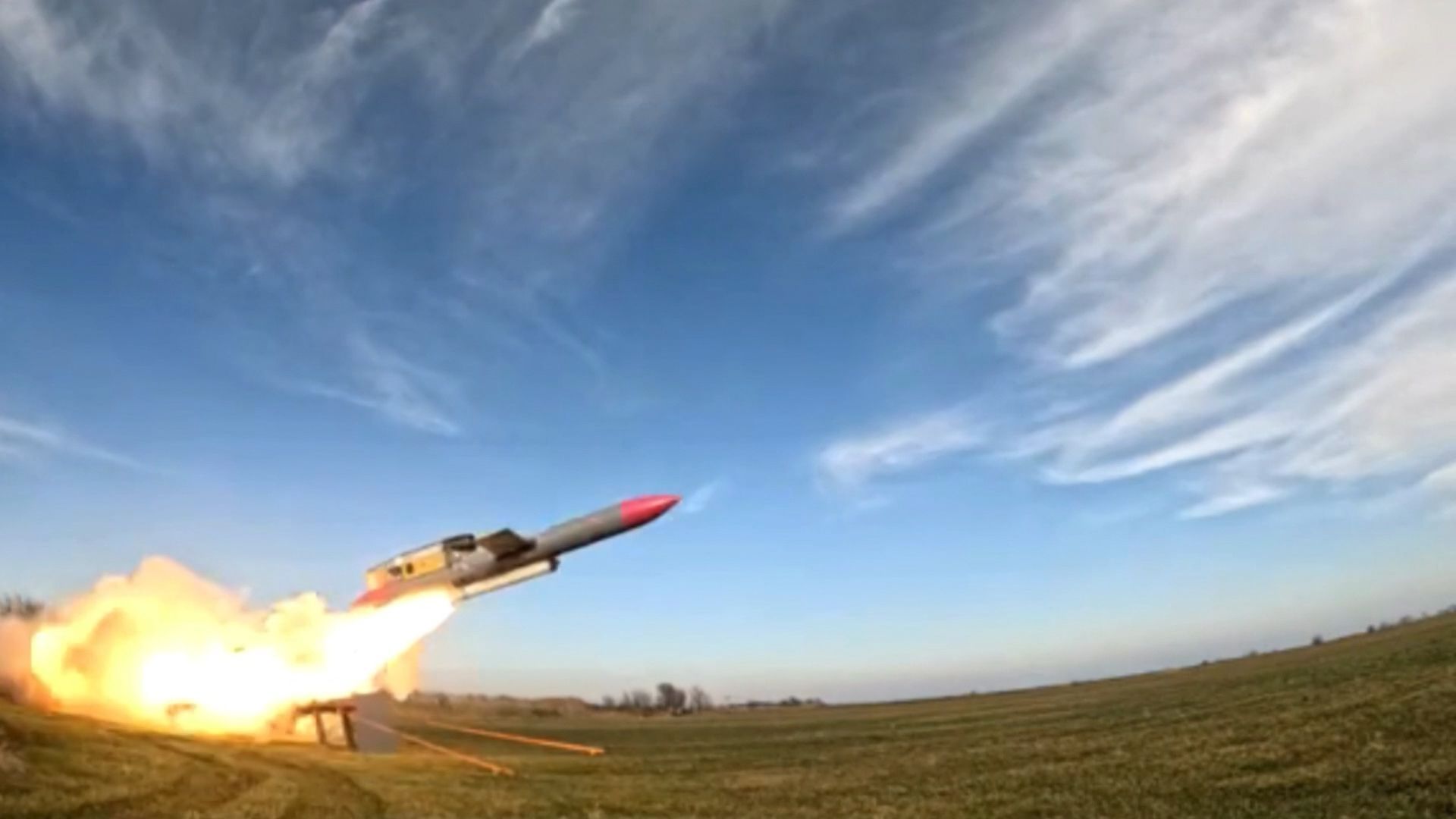 Guerre en Ukraine : Kiev lance le missile Flamingo, sa nouvelle stratégie face à Moscou