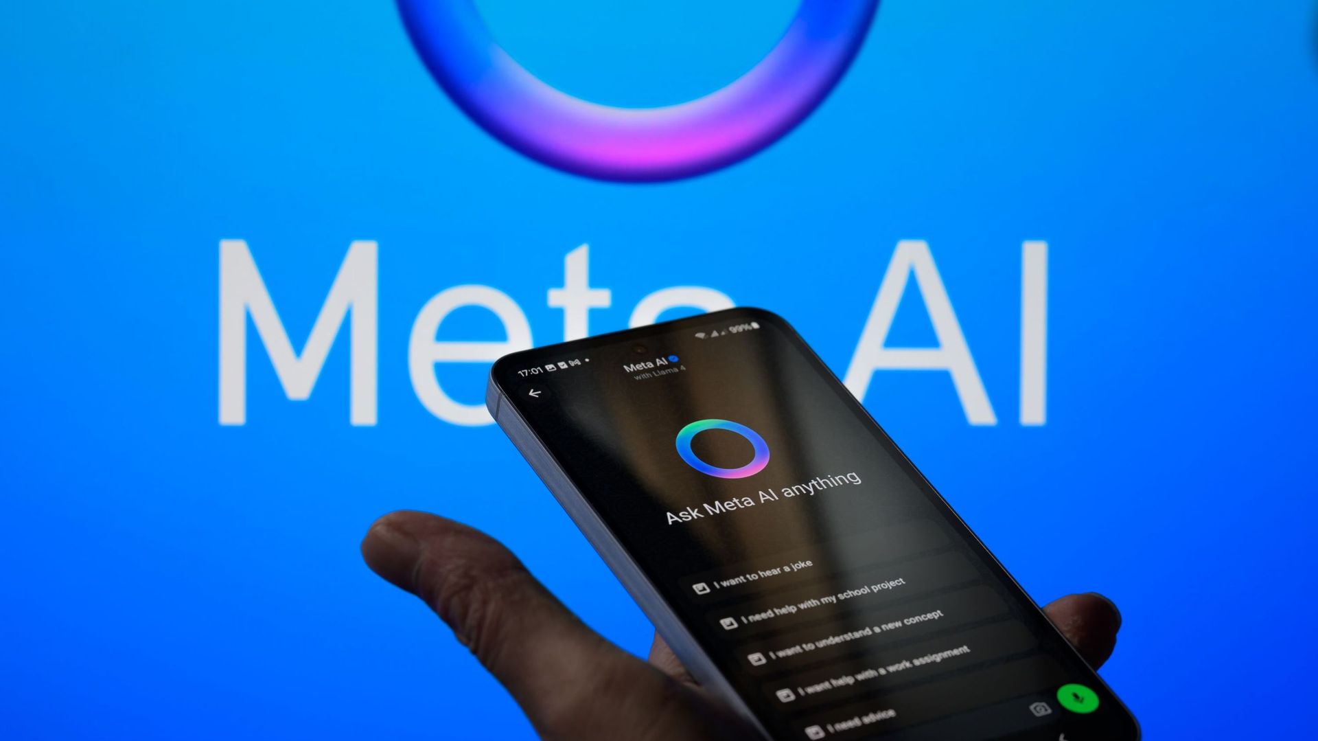 Meta a autorisé ses chatbots à tenir des discussions "romantiques" avec des mineurs