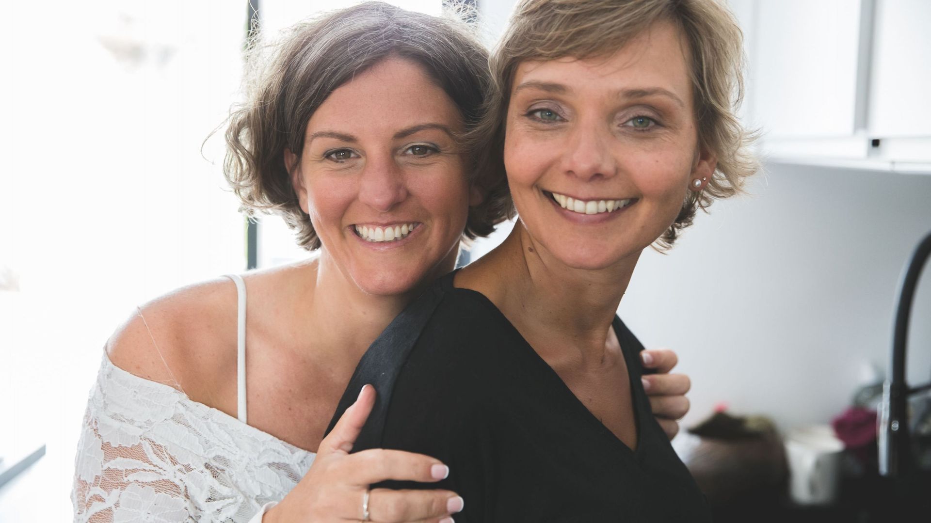 Catherine Dardenne et Katia Hansen, les deux nutrithérapeutes qui ont  écrit le livre "Eat Happy"