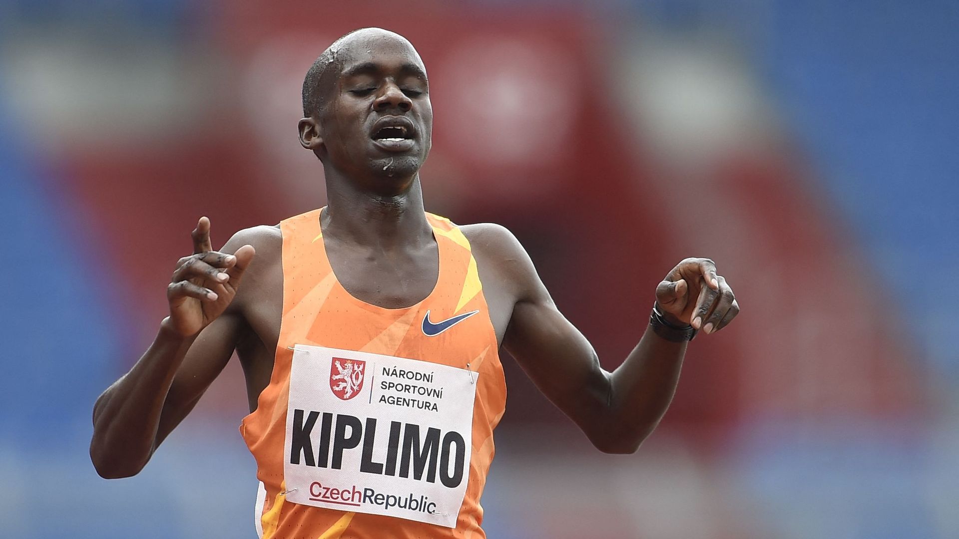 Jacob Kiplimo a battu le record du monde du semi-marathon.
