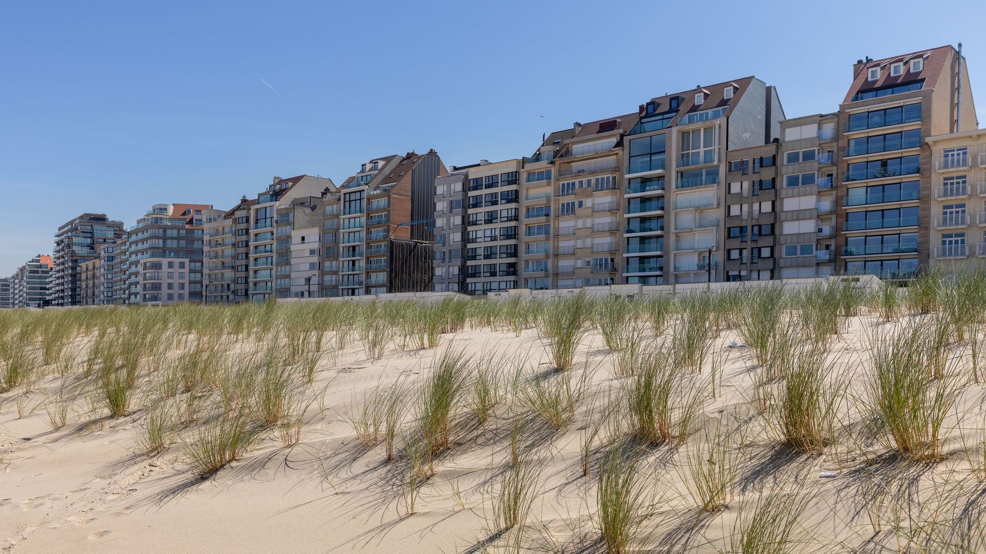 Immobilier : les ventes d'appartements à la mer ont augmenté et les prix ont baissé au premier semestre