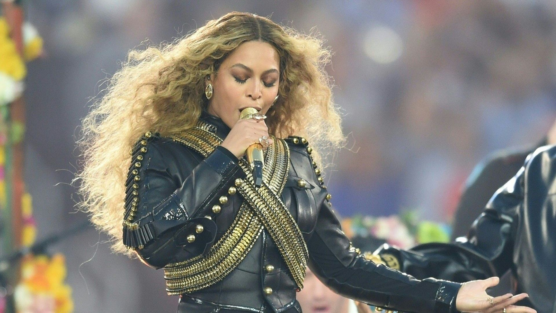 'Formation', le nouveau clip de Beyoncé crée la polémique - RTBF Actus