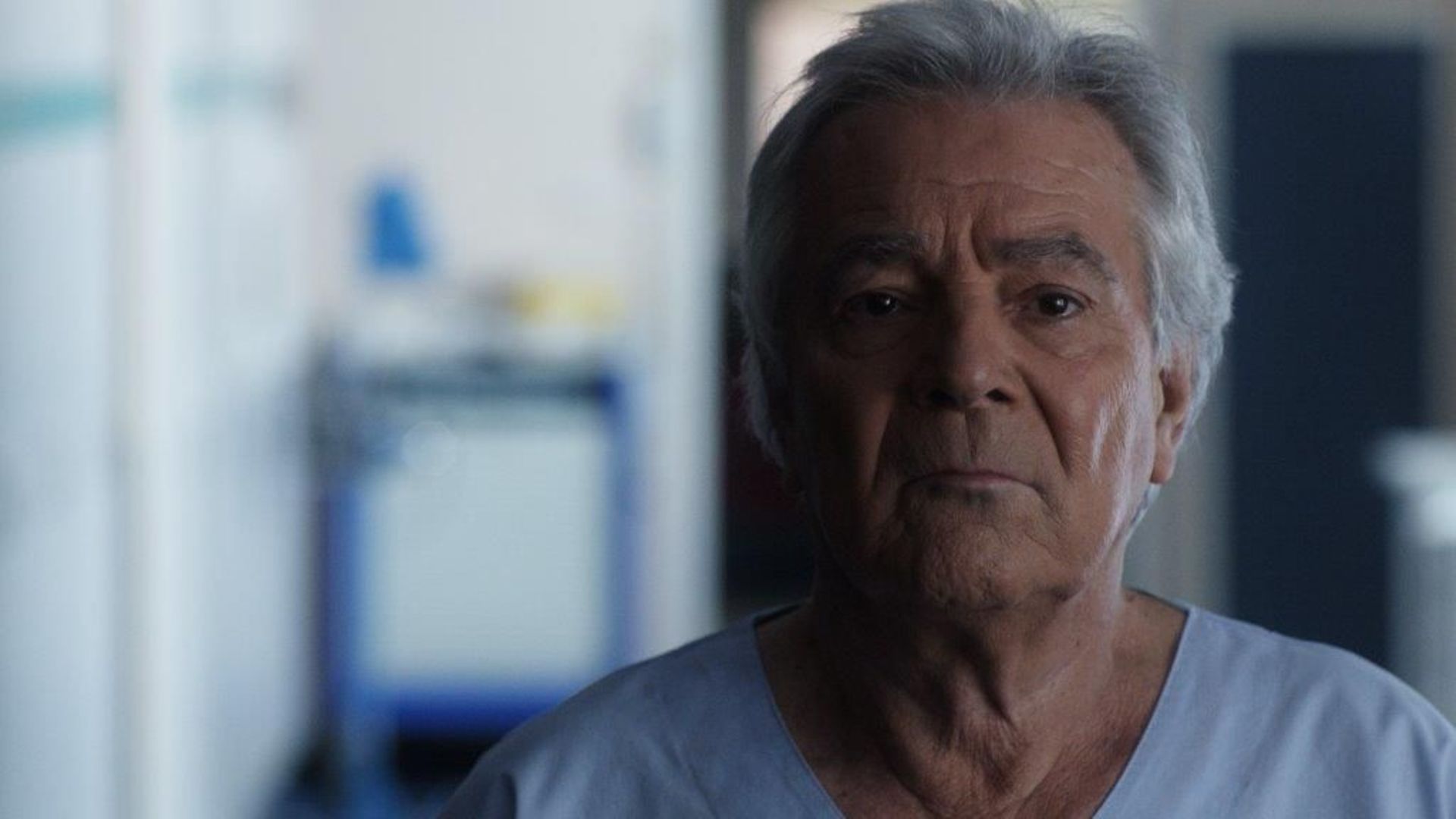 Pierre Arditi chirurgien dans "Coup de coeur"