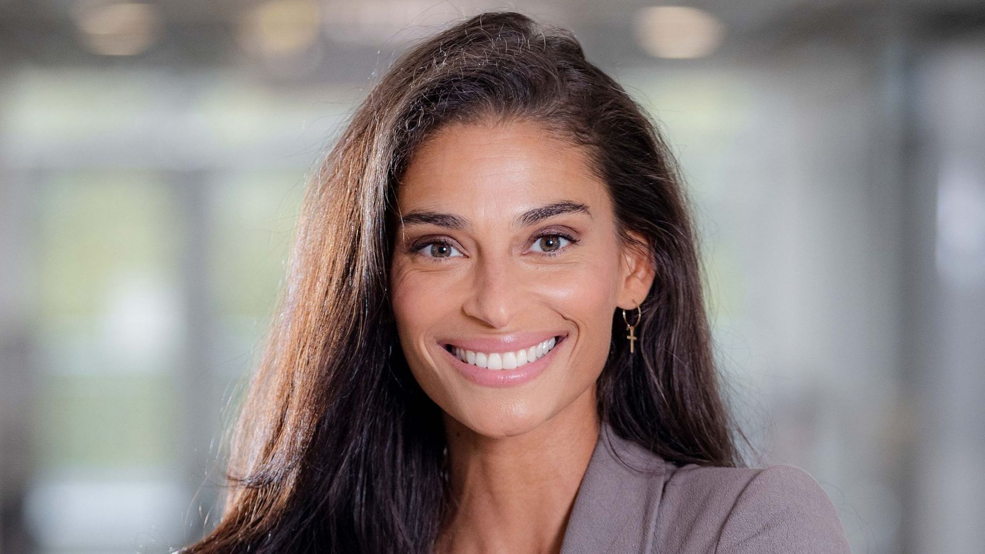 Tatiana Silva fait son grand retour à la RTBF à la tête de l'émission "Les mardis de la planète"