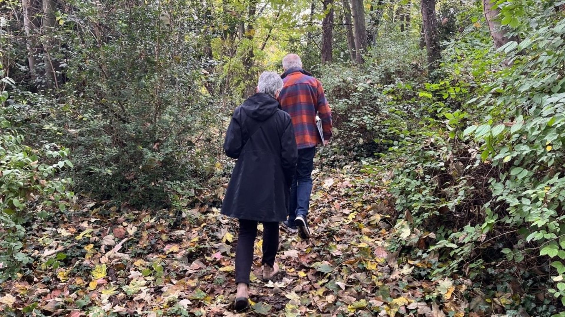 Des riverains s'opposent à un projet immobilier sur une friche à Schaerbeek