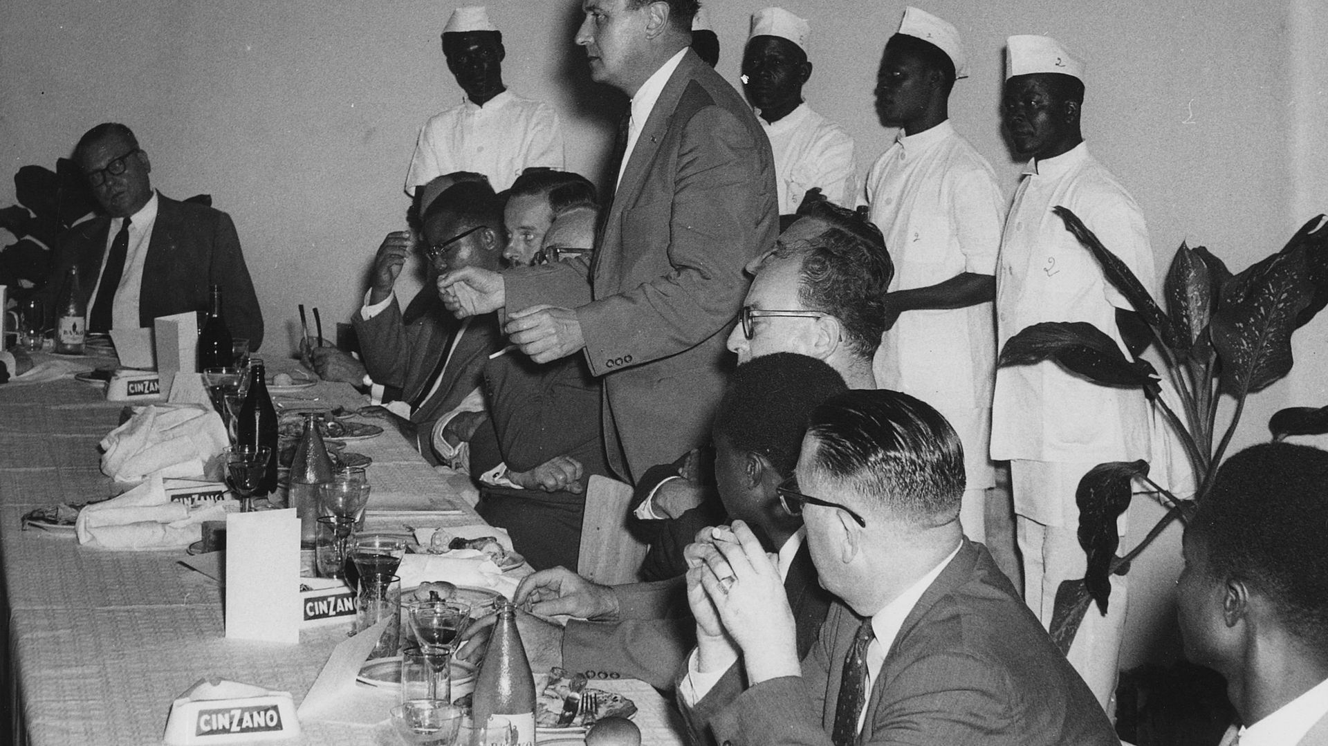 Raymond Scheyven, ministre des Affaires économiques du Congo, en mars 1960, à Léopoldville.