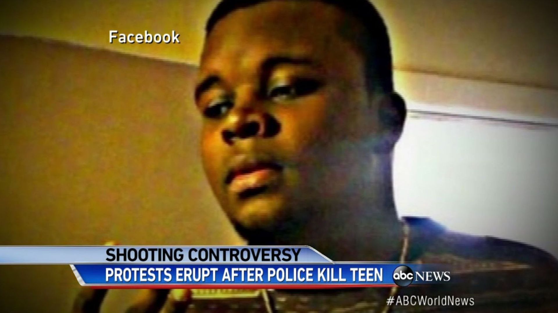 USA: un ado noir désarmé tué par la police, émeutes et colère à Ferguson