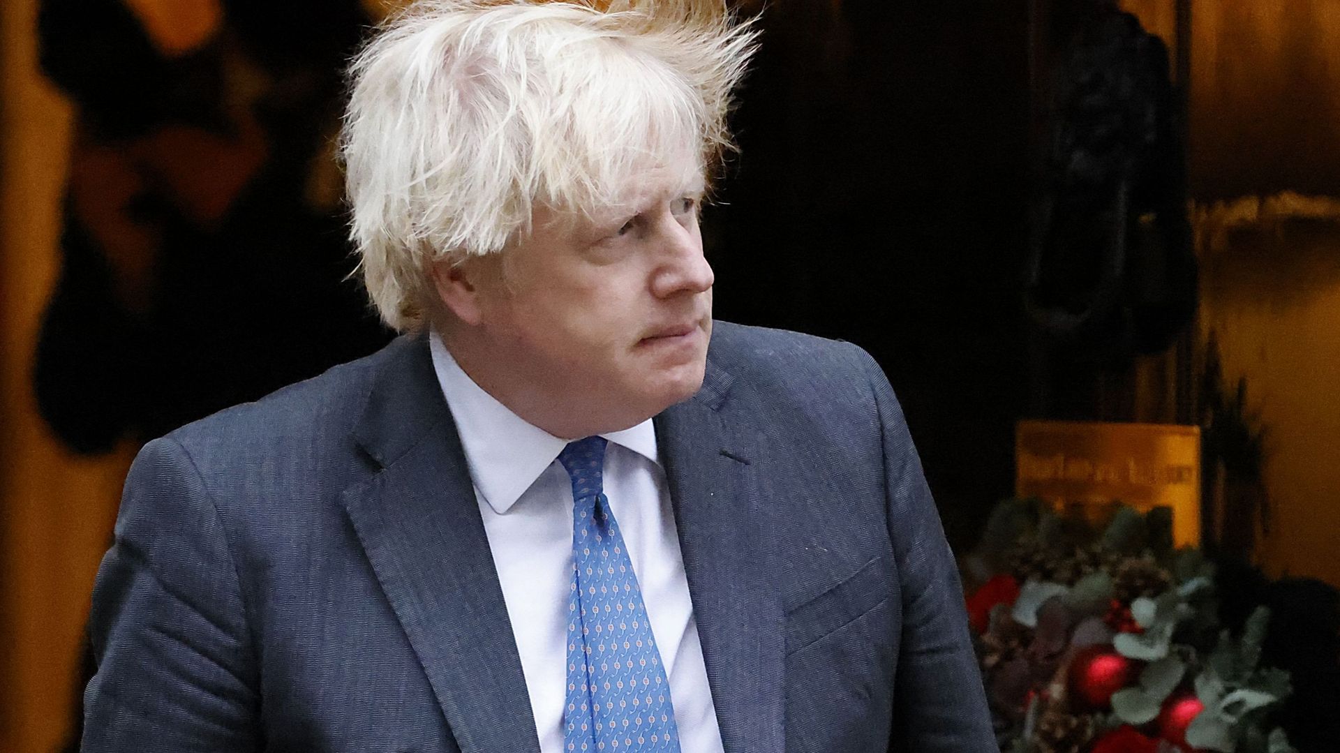 "Bouffonerie", "Il doit partir"... La crise s'aggrave pour Boris Johnson, qui a perdu son ministre du Brexit
