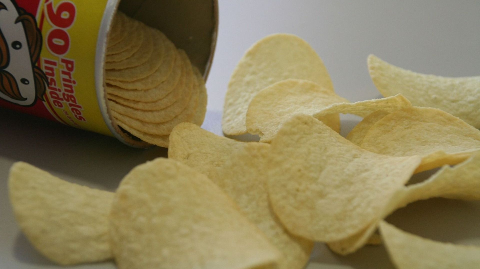 Grande America : 6 tonnes de chips repêchées du fond de l’océan