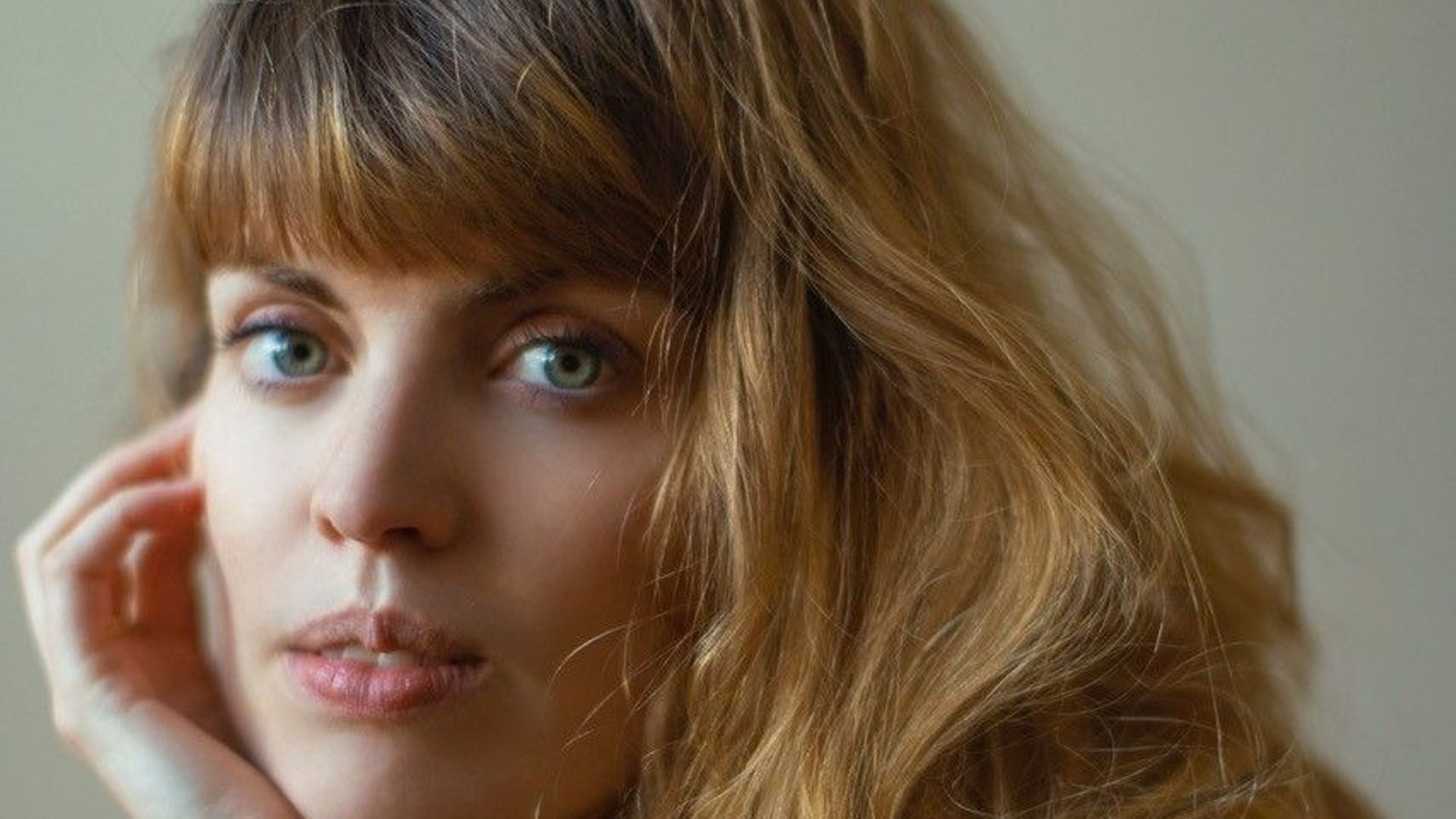 Blandine Rinkel: " Chère incertitude, chère discrétion, vous défendez la beauté à bas bruit "