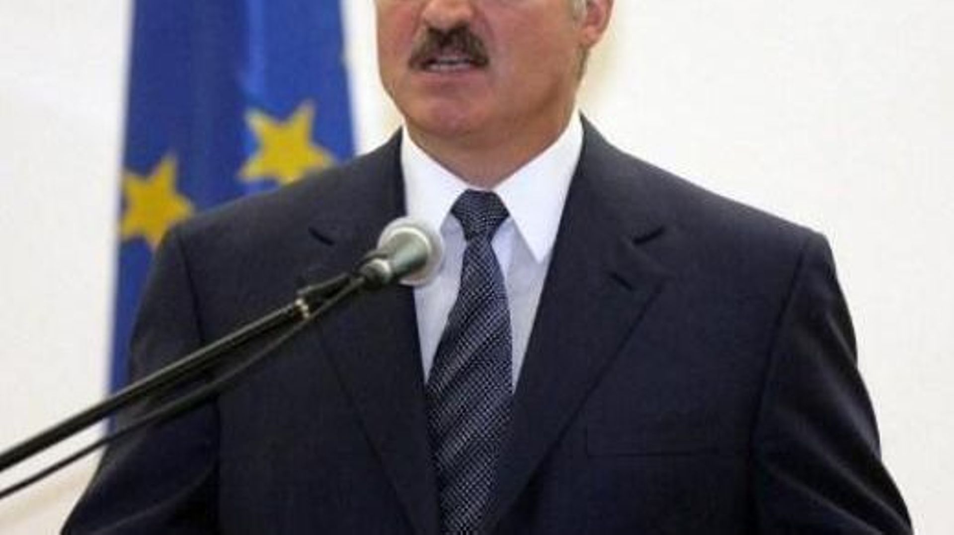 Belarus: Loukachenko promet une nouvelle constitution pour la fin 2022