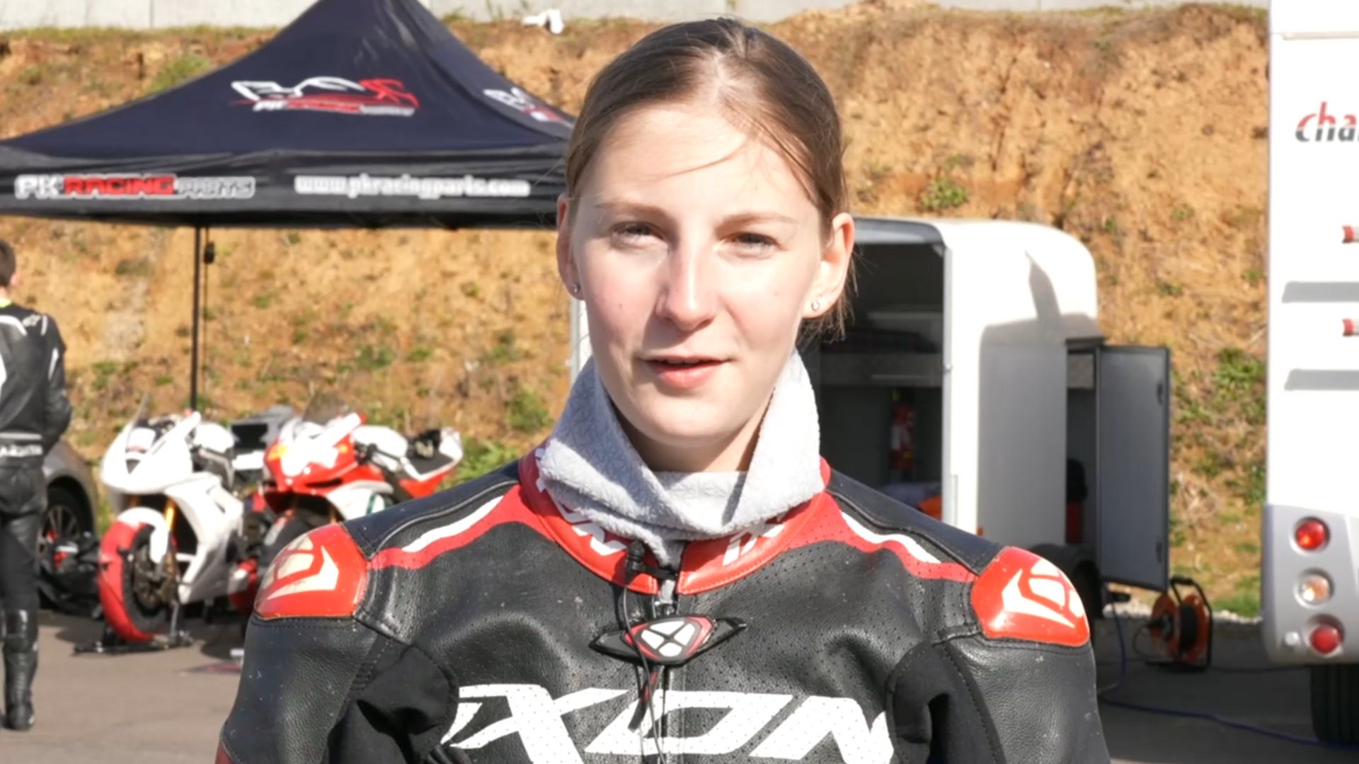 Amélie Triffet, 19 ans, la moto et la vitesse fermement ancrées dans le sang