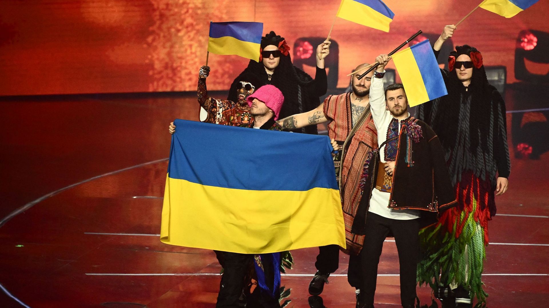 L’Eurovision est organisée par le Royaume-Uni au nom de l’Ukraine.